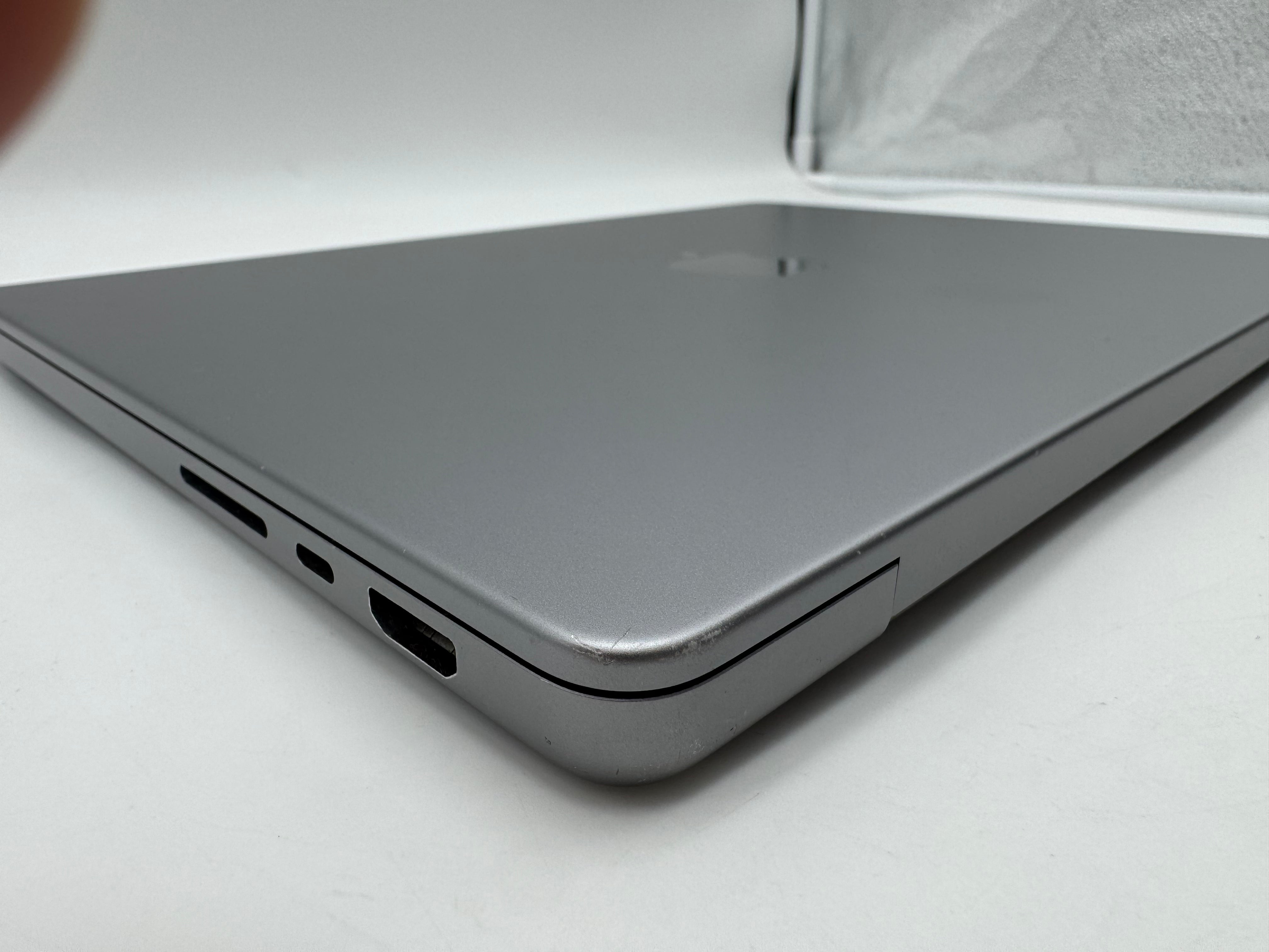 Macbook Pro 14" A2442 2021 M1 8-C 16GB 512GB 14-C Spacegrau MwSt. #PS376