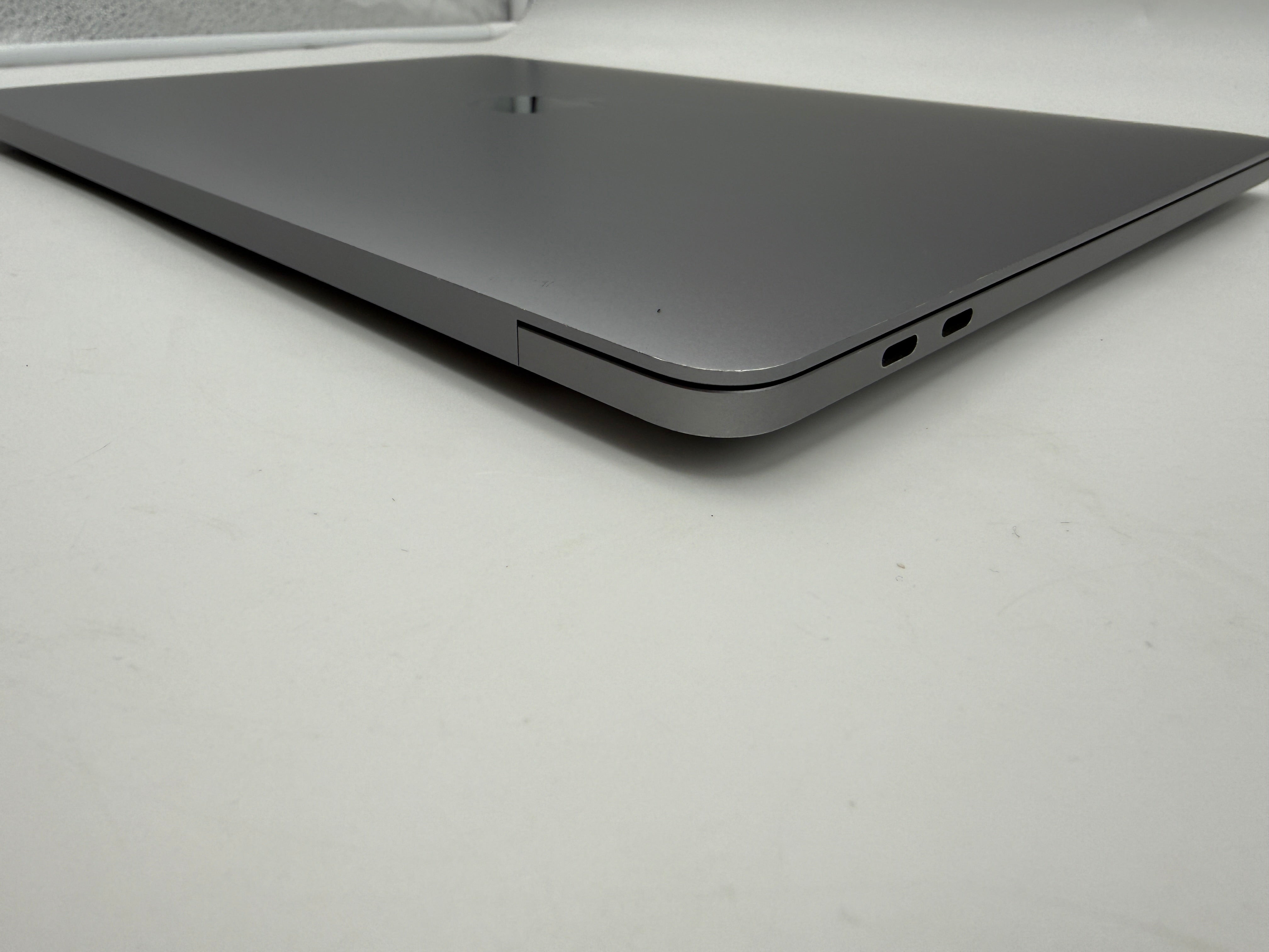 Macbook Pro 13" A2338 M1 16GB 1TB 2020 Spacegrau Grau MwSt. #PS417