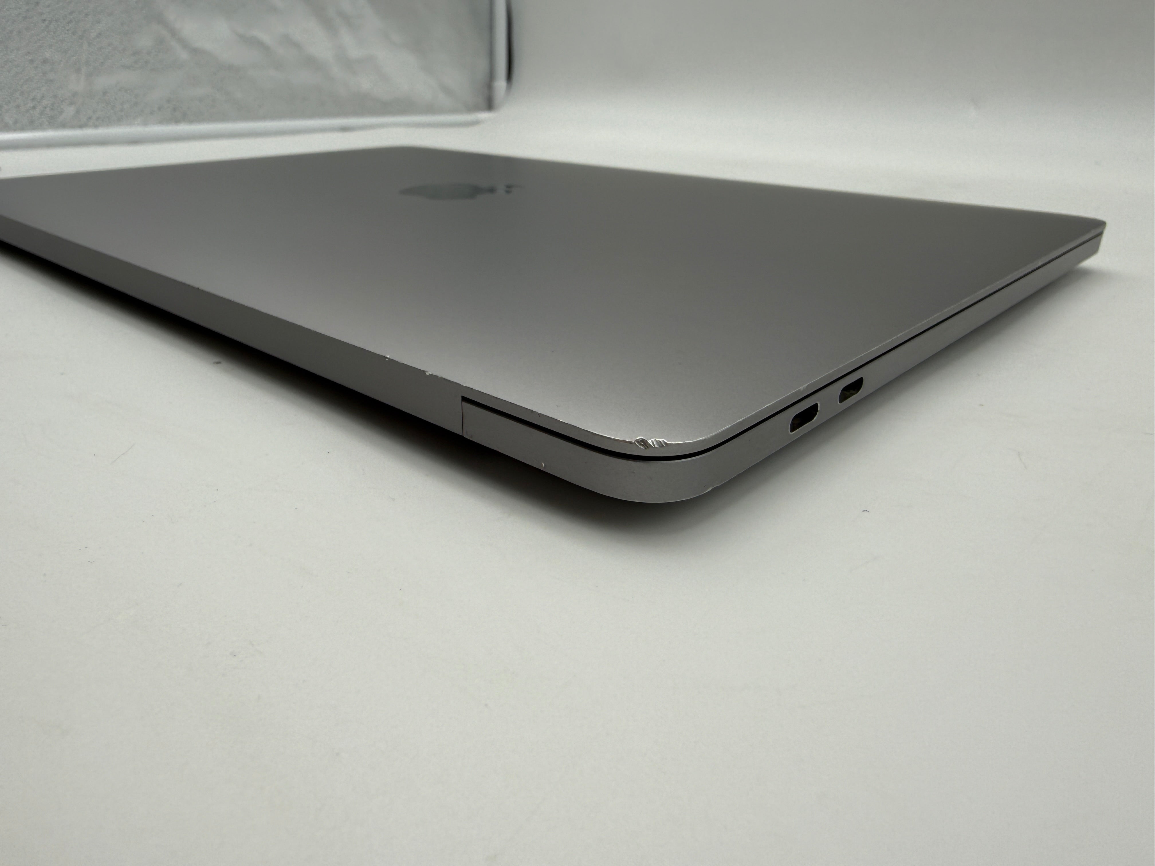 Macbook Pro 13" A2338 M1 16GB 1TB 2020 Spacegrau Grau MwSt. #PS420