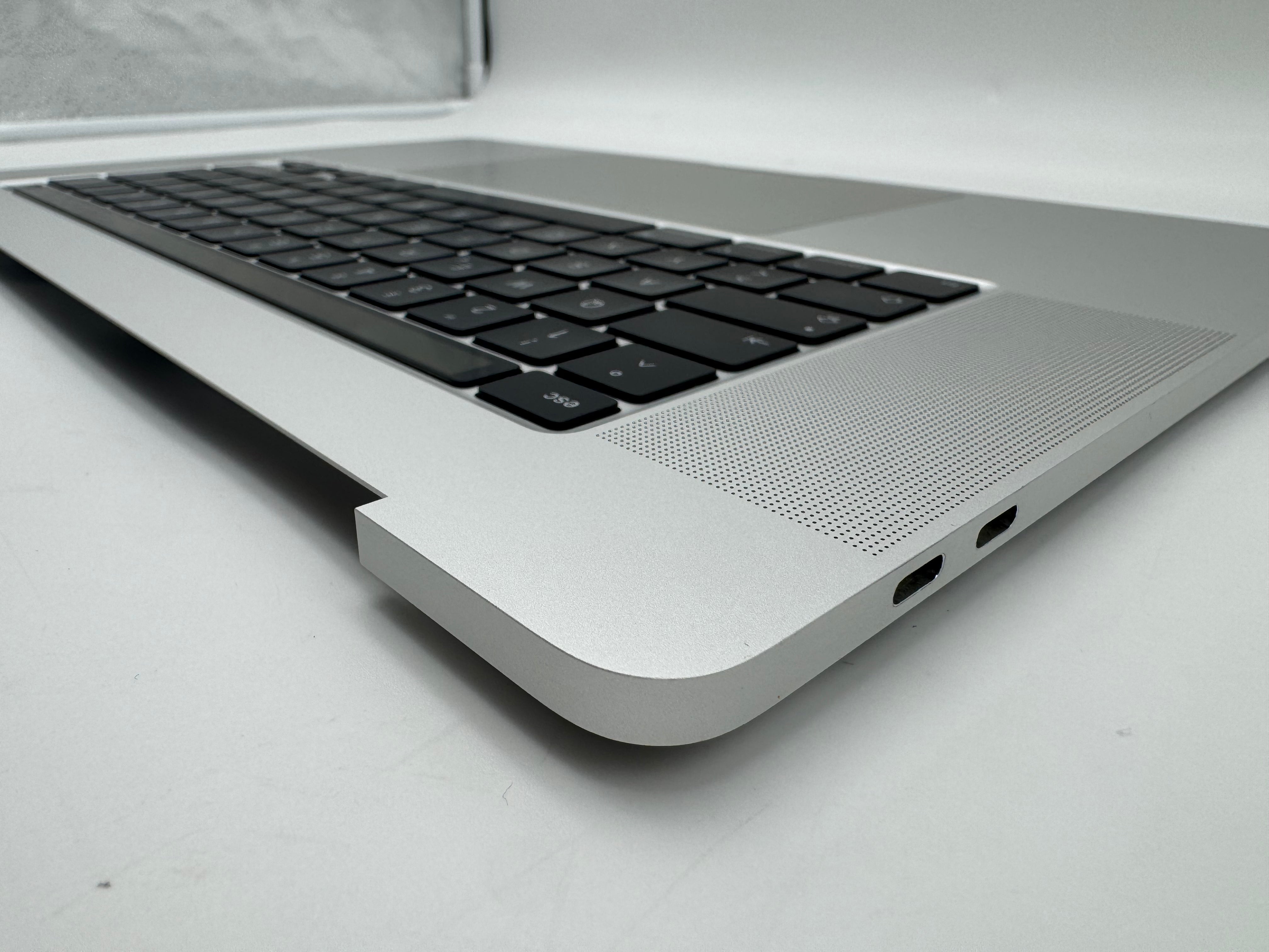 MacBook Pro 16" 2019 A2141 Silber Akku Topcase Tastatur QWERTZ #T1001