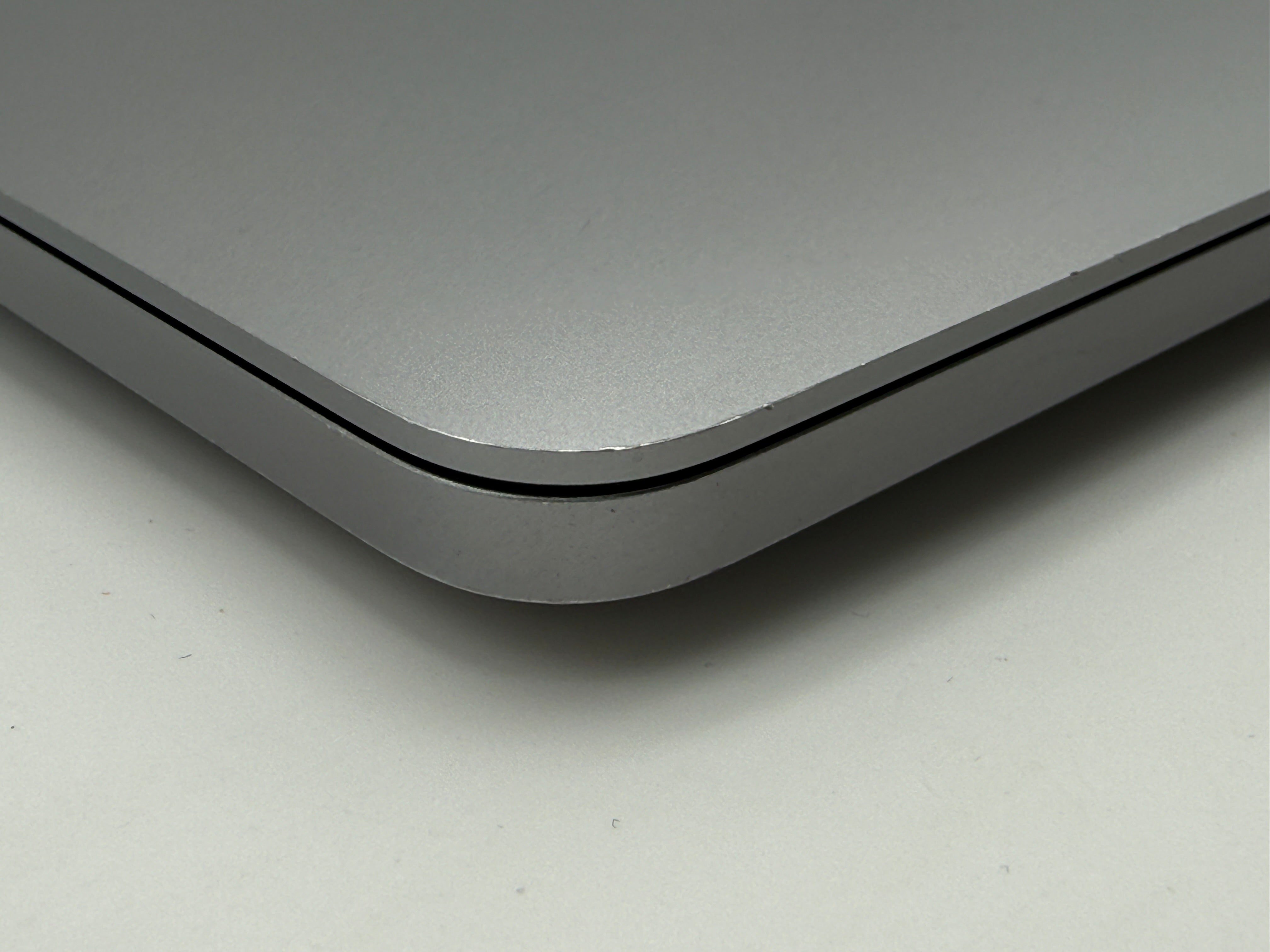 Macbook Pro 13" A2338 M1 16GB 512GB 2020 Spacegrau MwSt. #PS423