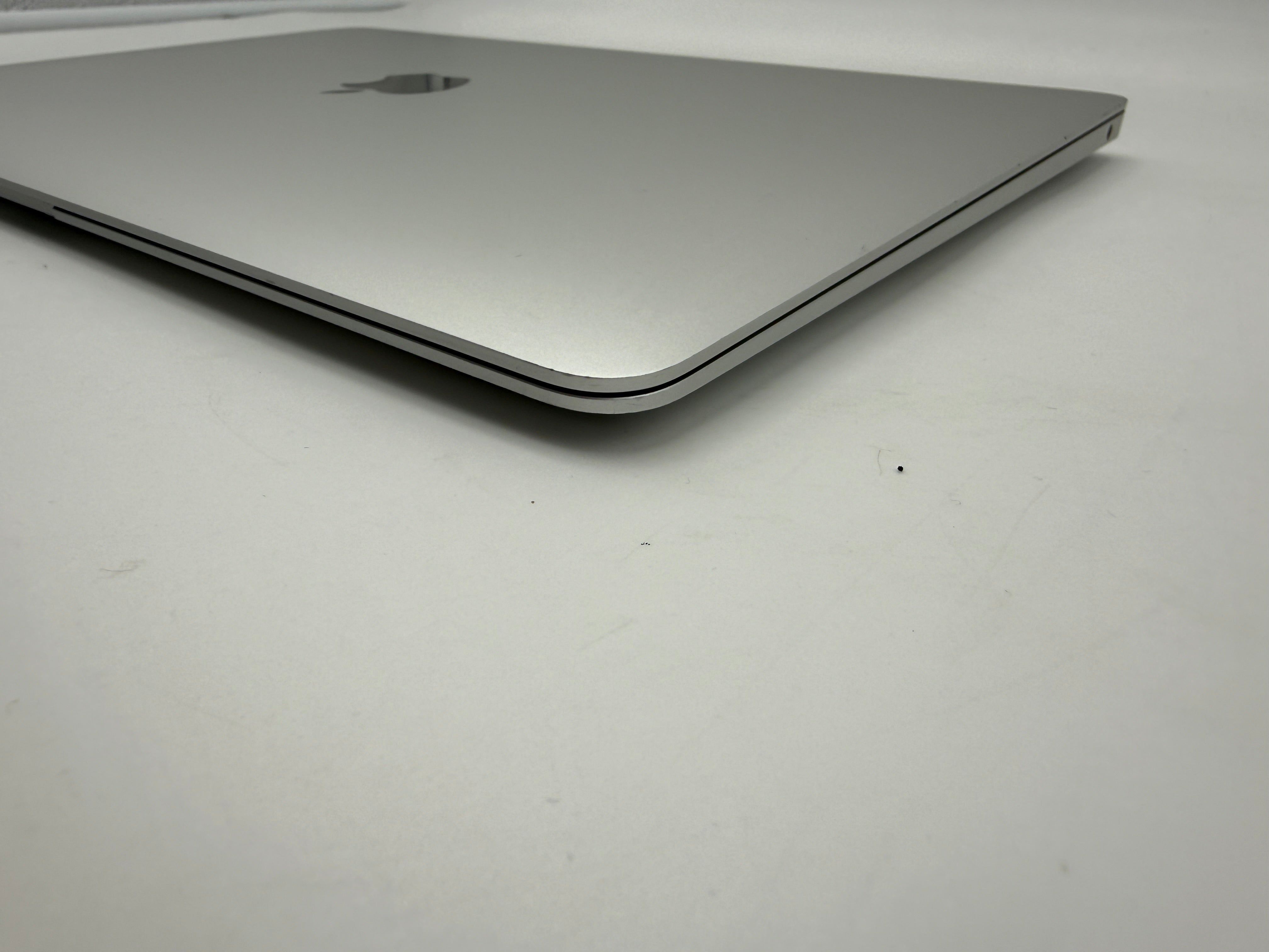 Macbook Air 13" A2337 M1 16GB 512GB 2020 Silver MwSt. #PS430