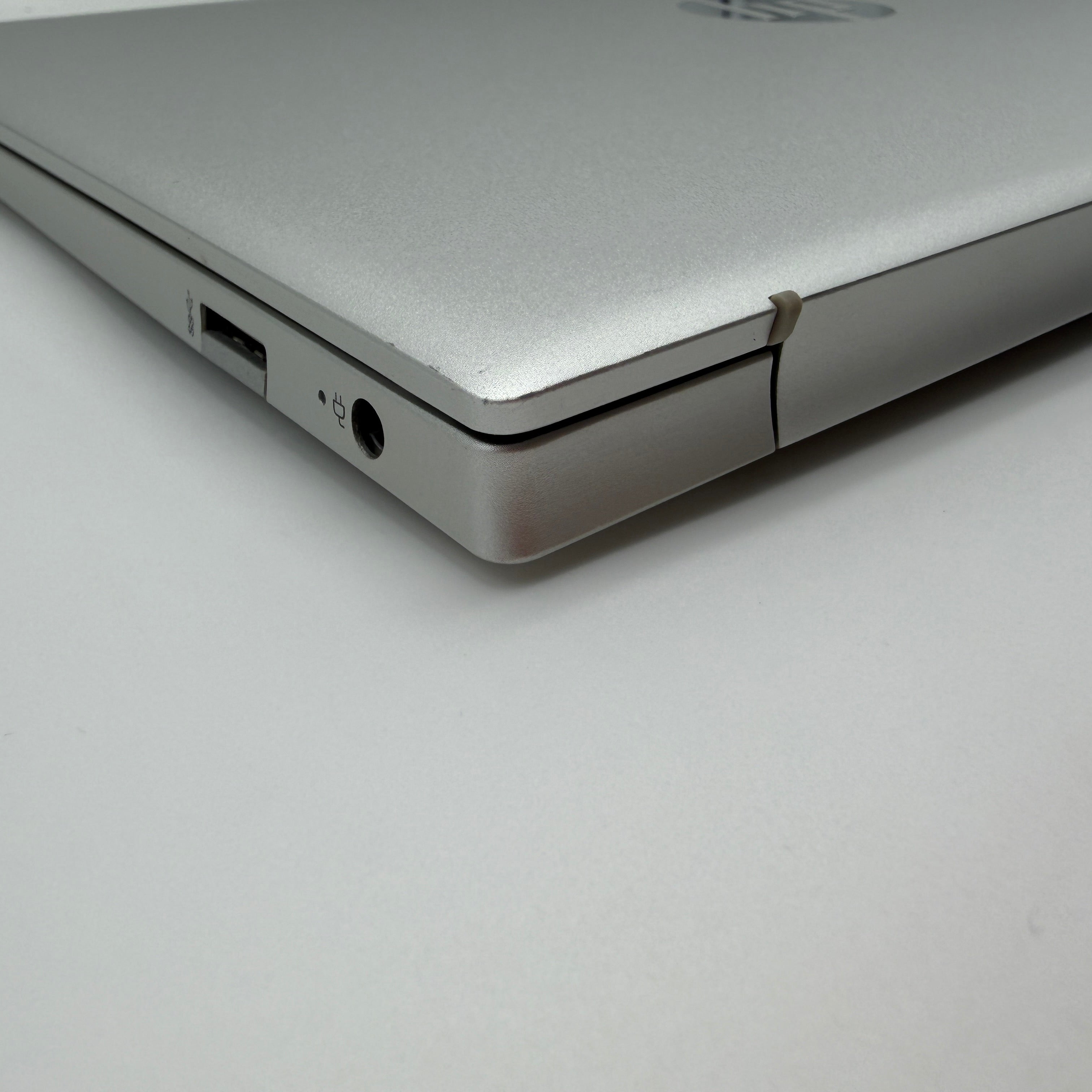 HP Pavilion 13-bb0277ng 2,8GHz I7 16GB 1TB 100% Akku MwSt. #PSW158