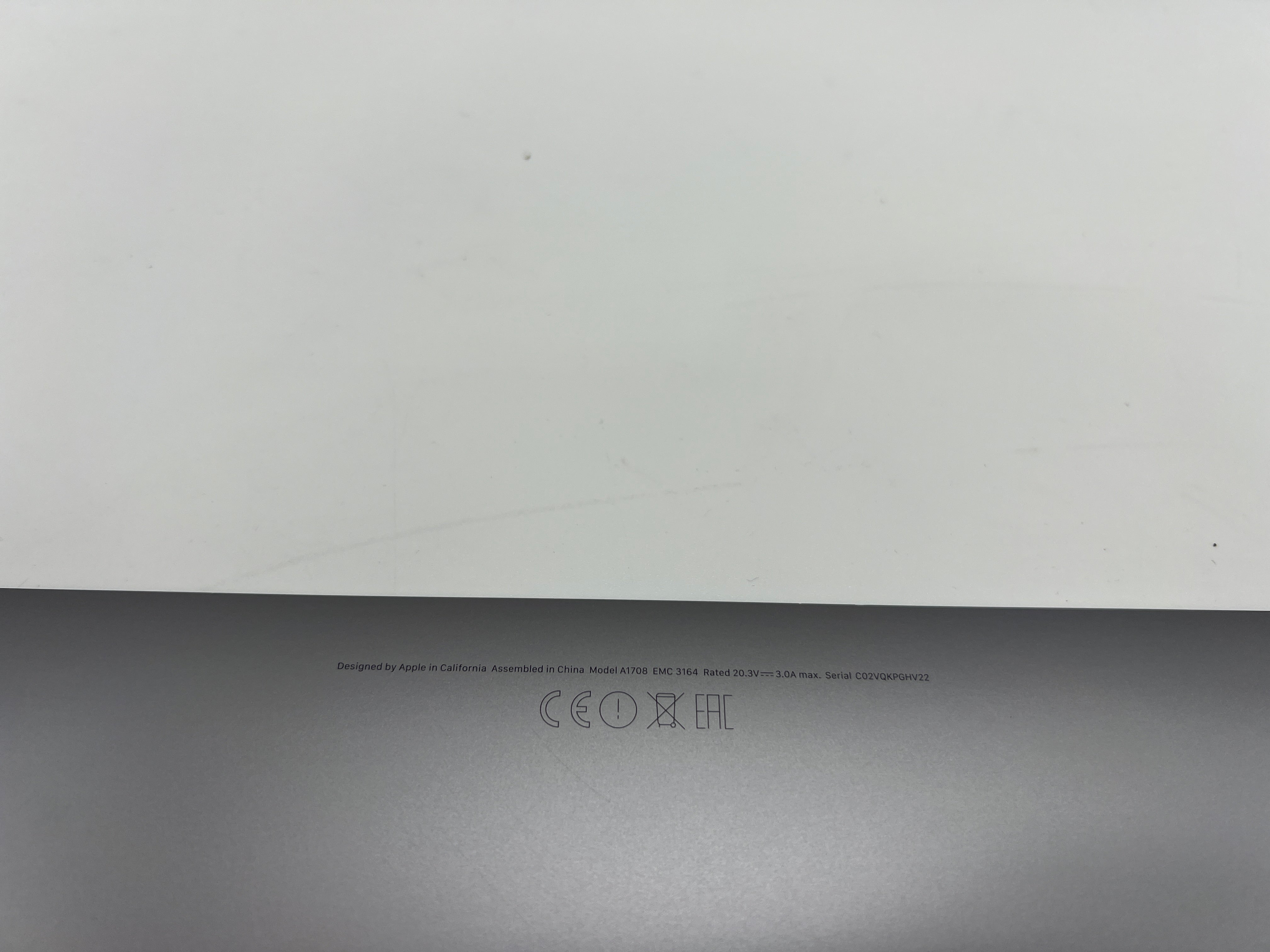 Macbook Pro 13" A1708 Spacegrau Grau Bodenplatte Bottom Case