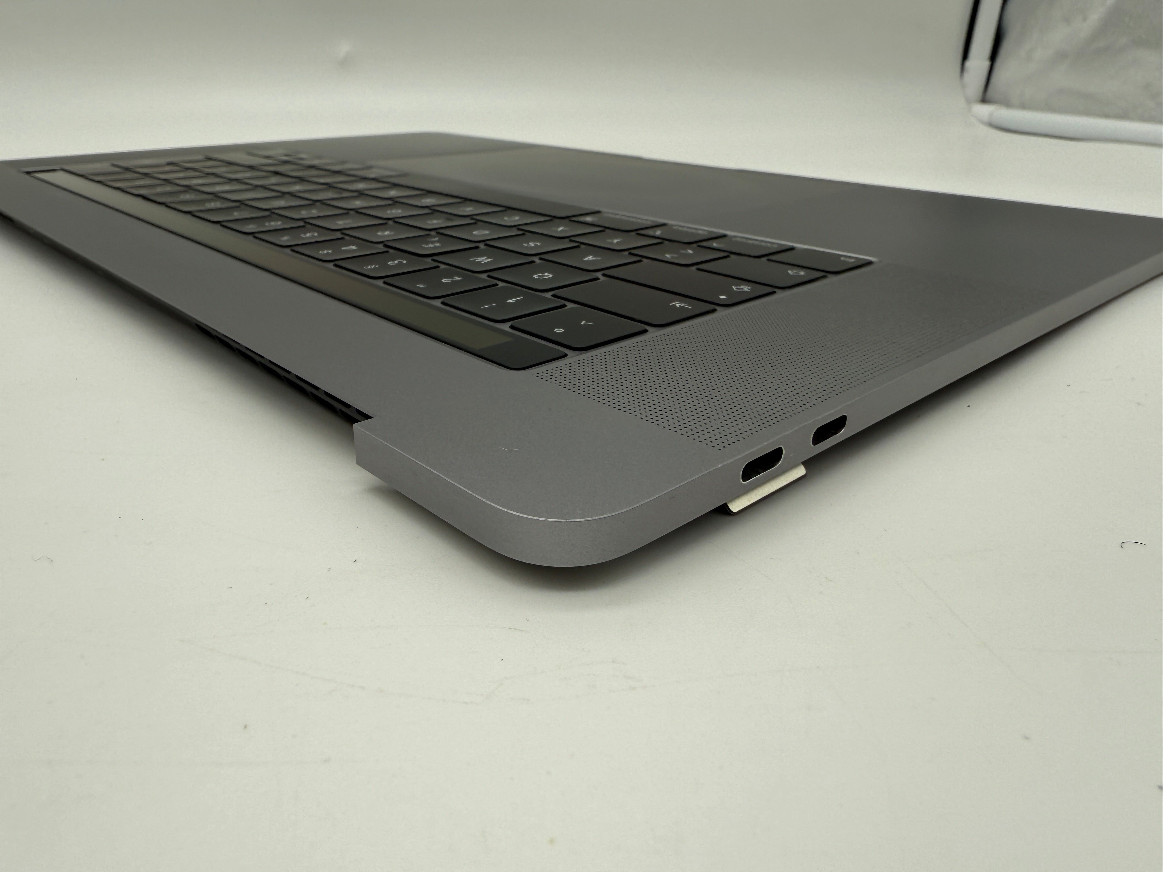 Macbook Pro 15" 2018 2019 A1990 QWERTZ Topcase Trackpad Tastatur Grau #T721