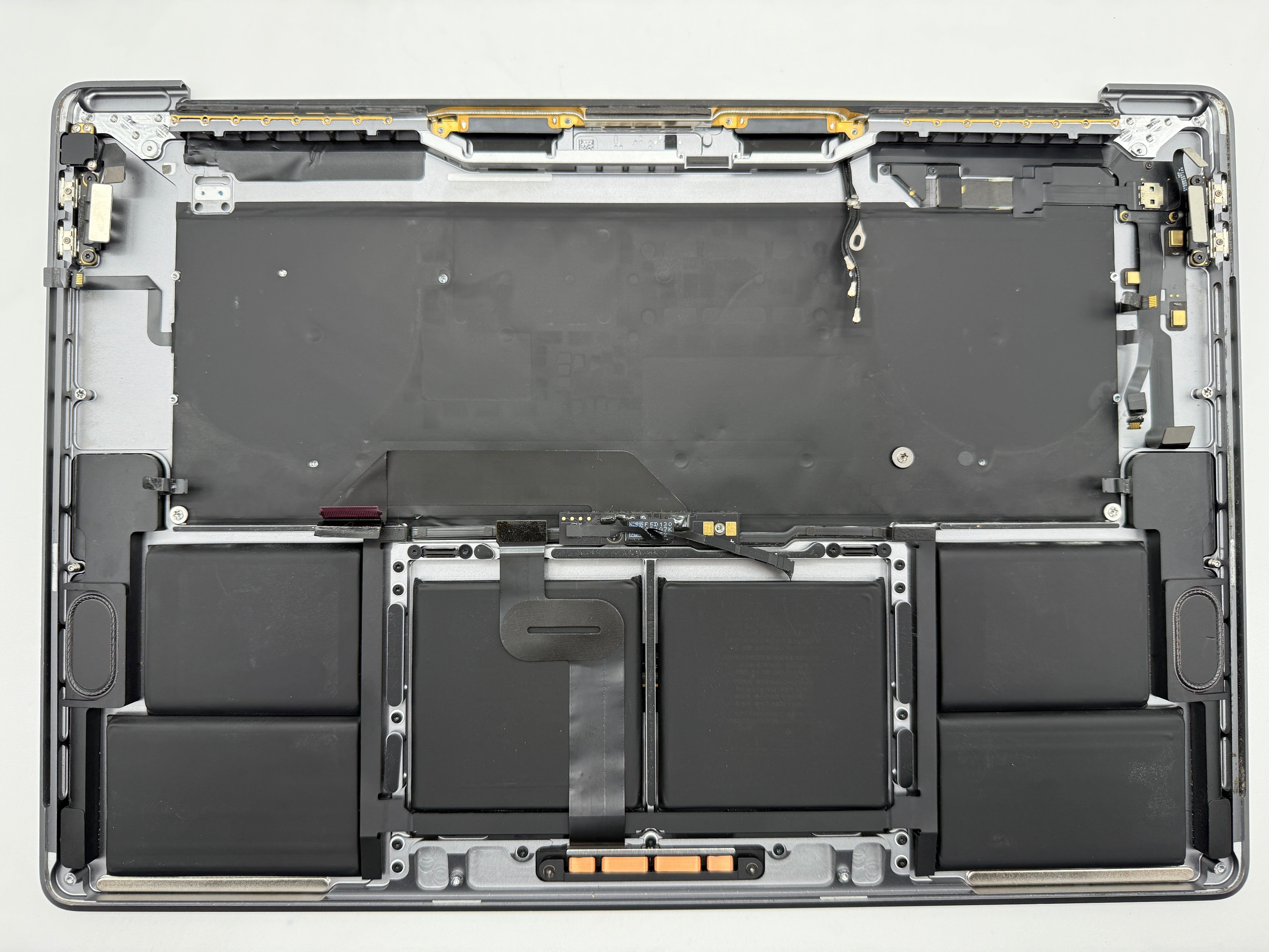 MacBook Pro 16" 2019 A2141 Grau Topcase Tastatur Trackpad Akku #T726