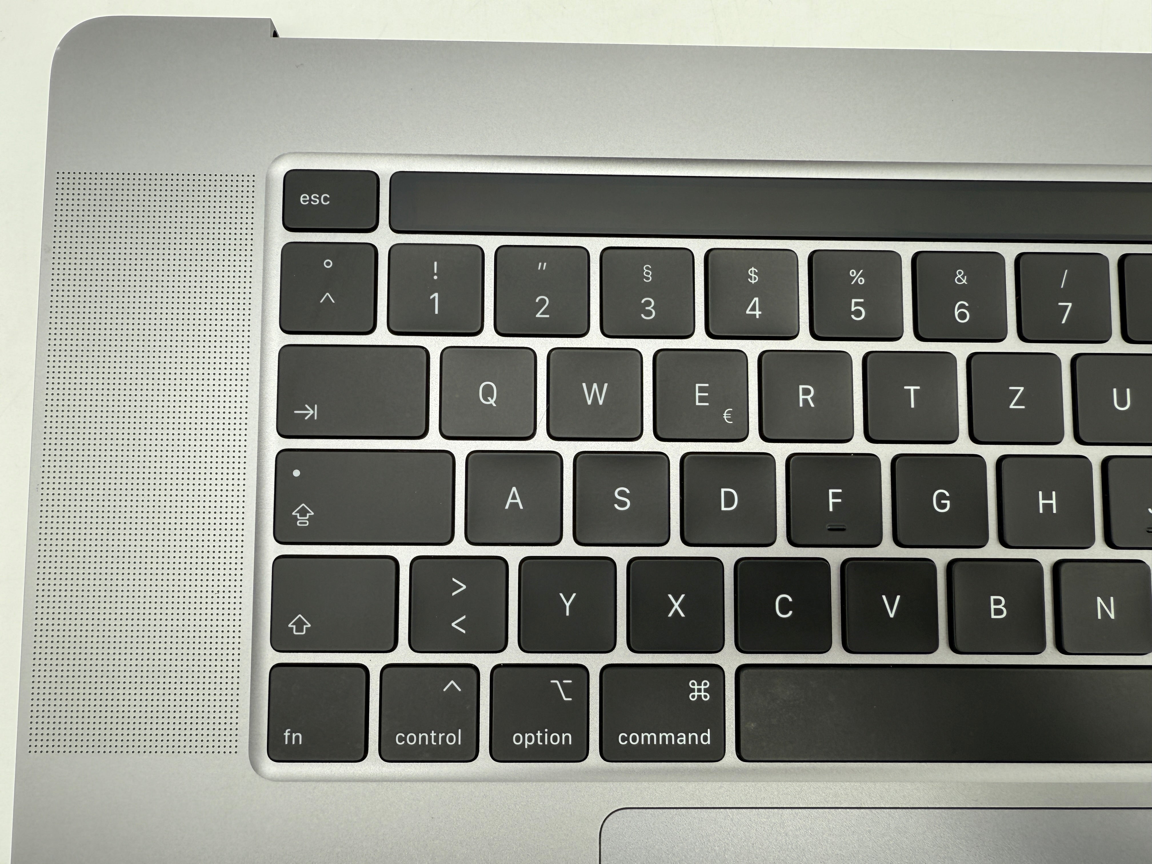 MacBook Pro 16" 2019 A2141 Grau Topcase Tastatur Trackpad Akku #T727