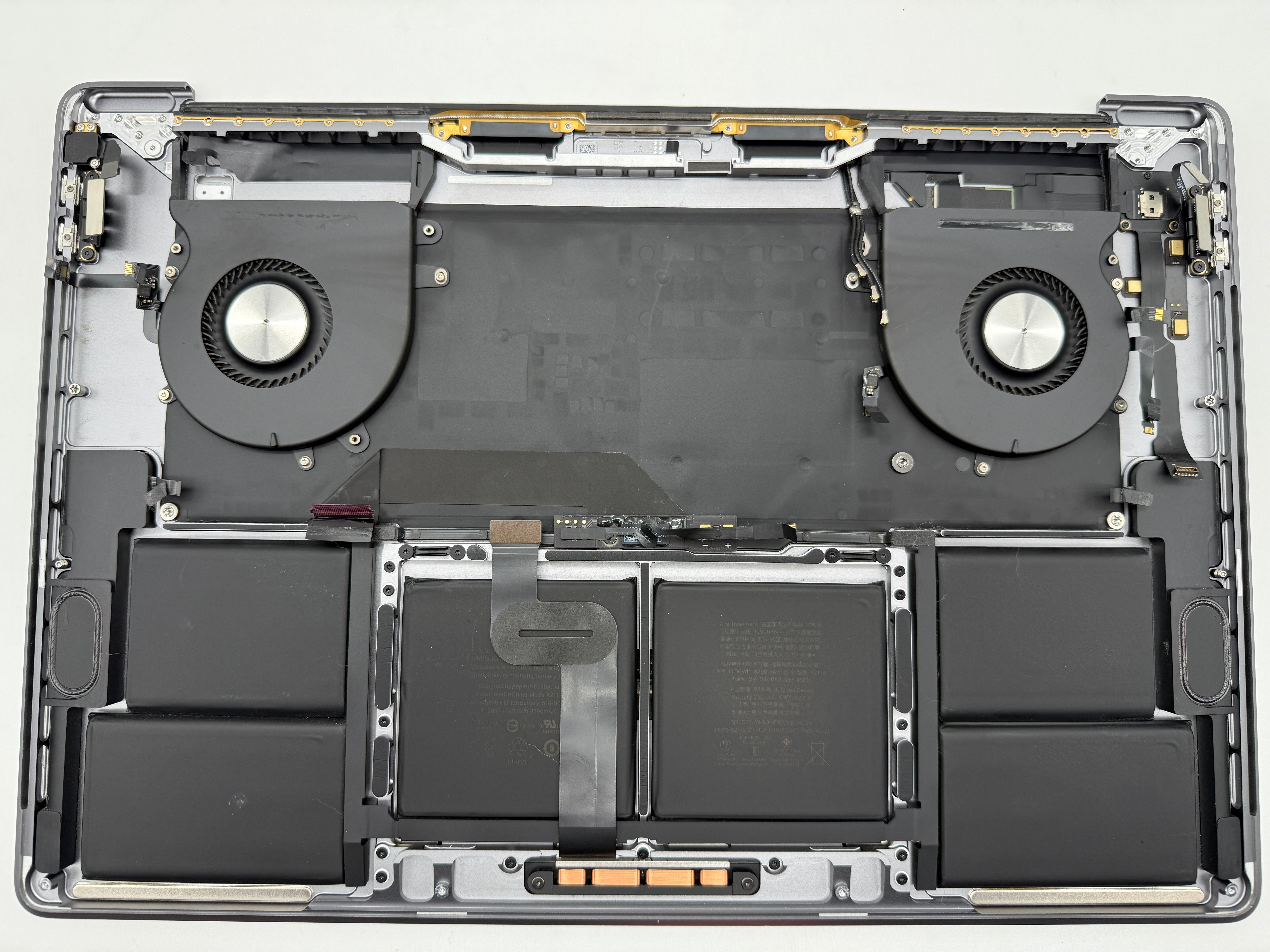 MacBook Pro 16" 2019 A2141 Grau Topcase Tastatur Trackpad Akku #T727