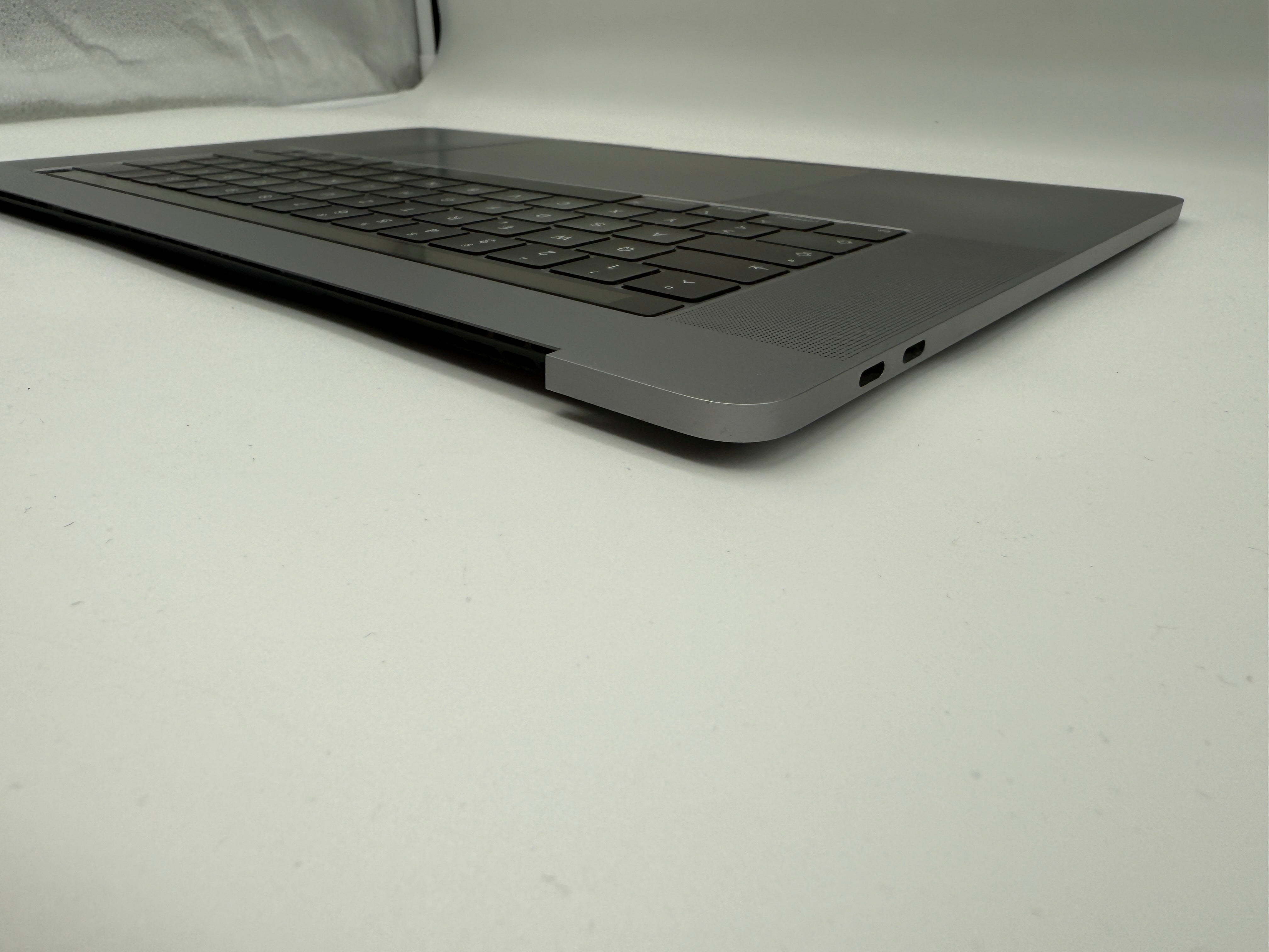 Macbook Pro 15" 2018 2019 A1990 QWERTZ Topcase Trackpad Tastatur Grau #T734
