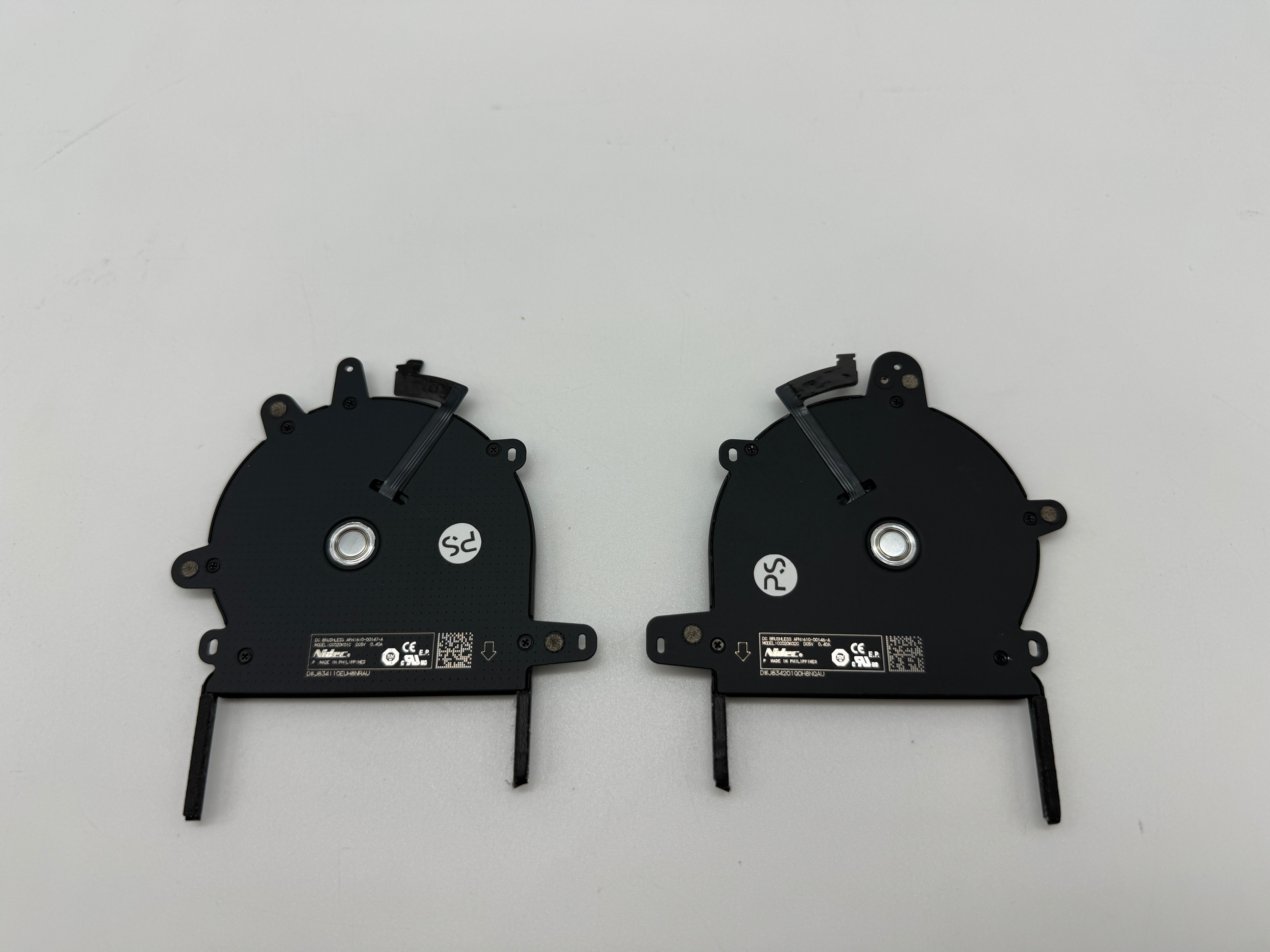 Original Macbook Pro 13" A1989 Lüfter Fan Kühler CPU Links + Rechts