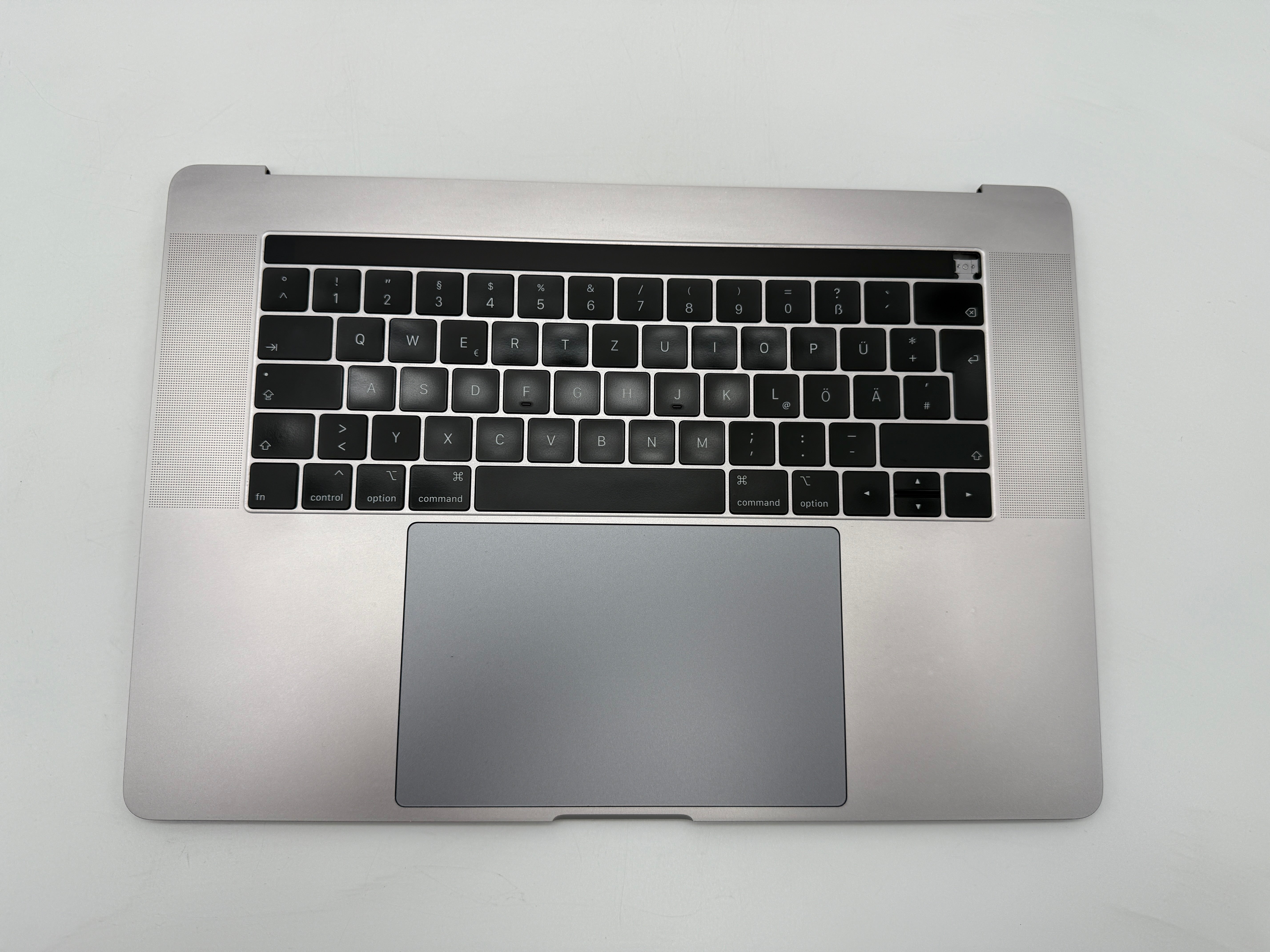 Macbook Pro 15" 2018 2019 A1990 QWERTZ Topcase Trackpad Tastatur Grau #T746