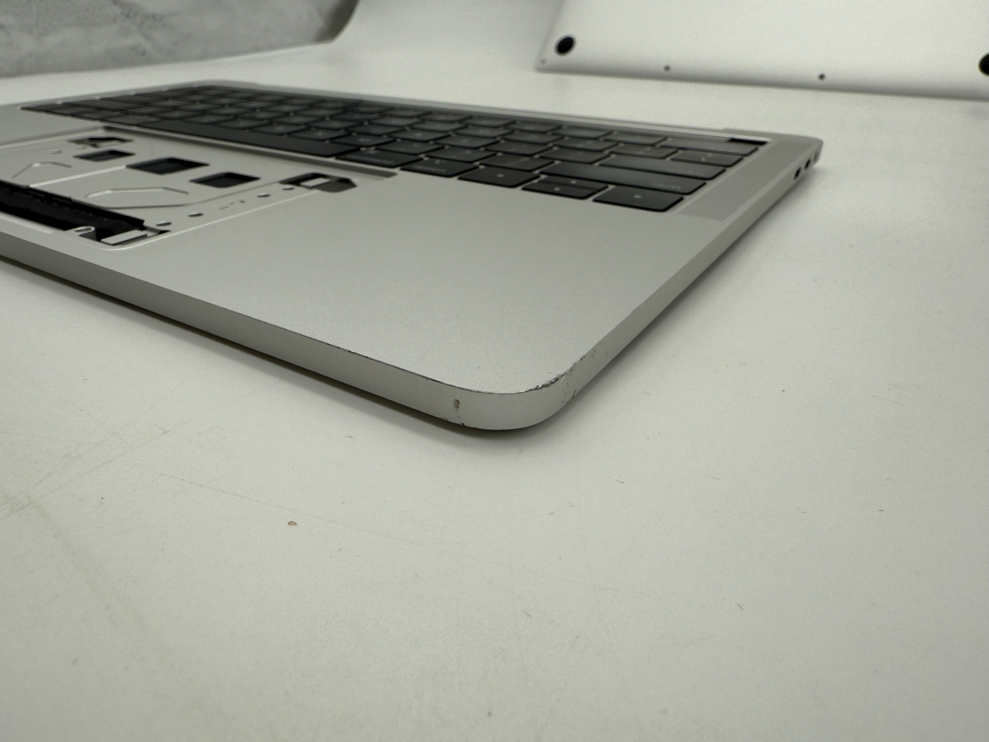 Macbook Pro 13" A1989 2018 2019 Topcase Tastatur Akku Silber #T749
