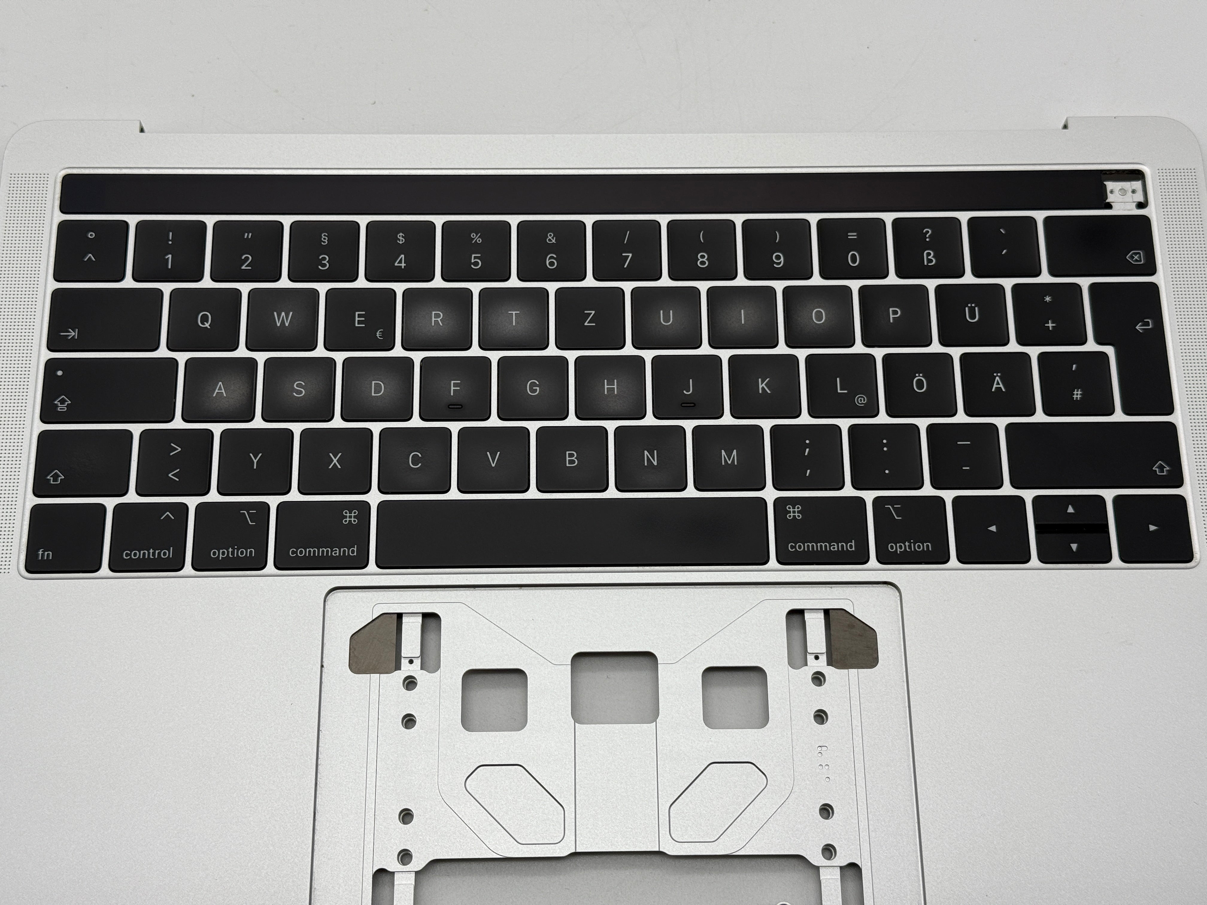 Macbook Pro 13" A1989 2018 2019 Topcase Tastatur QWERTZ Trackpad Silber #T752