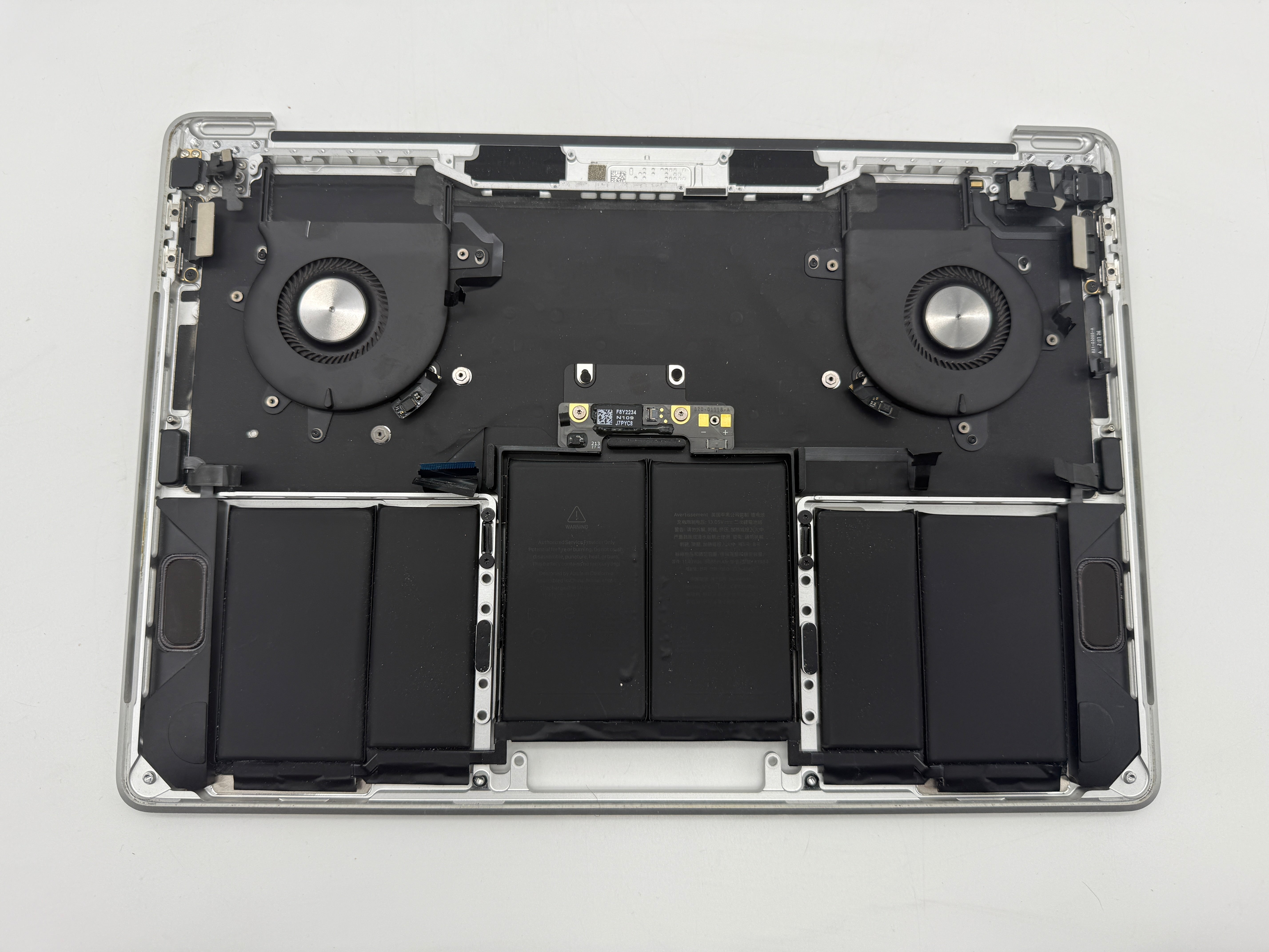 Macbook Pro 13" A2251 2020 Topcase QWERTY Akku Tastatur Silber #T756