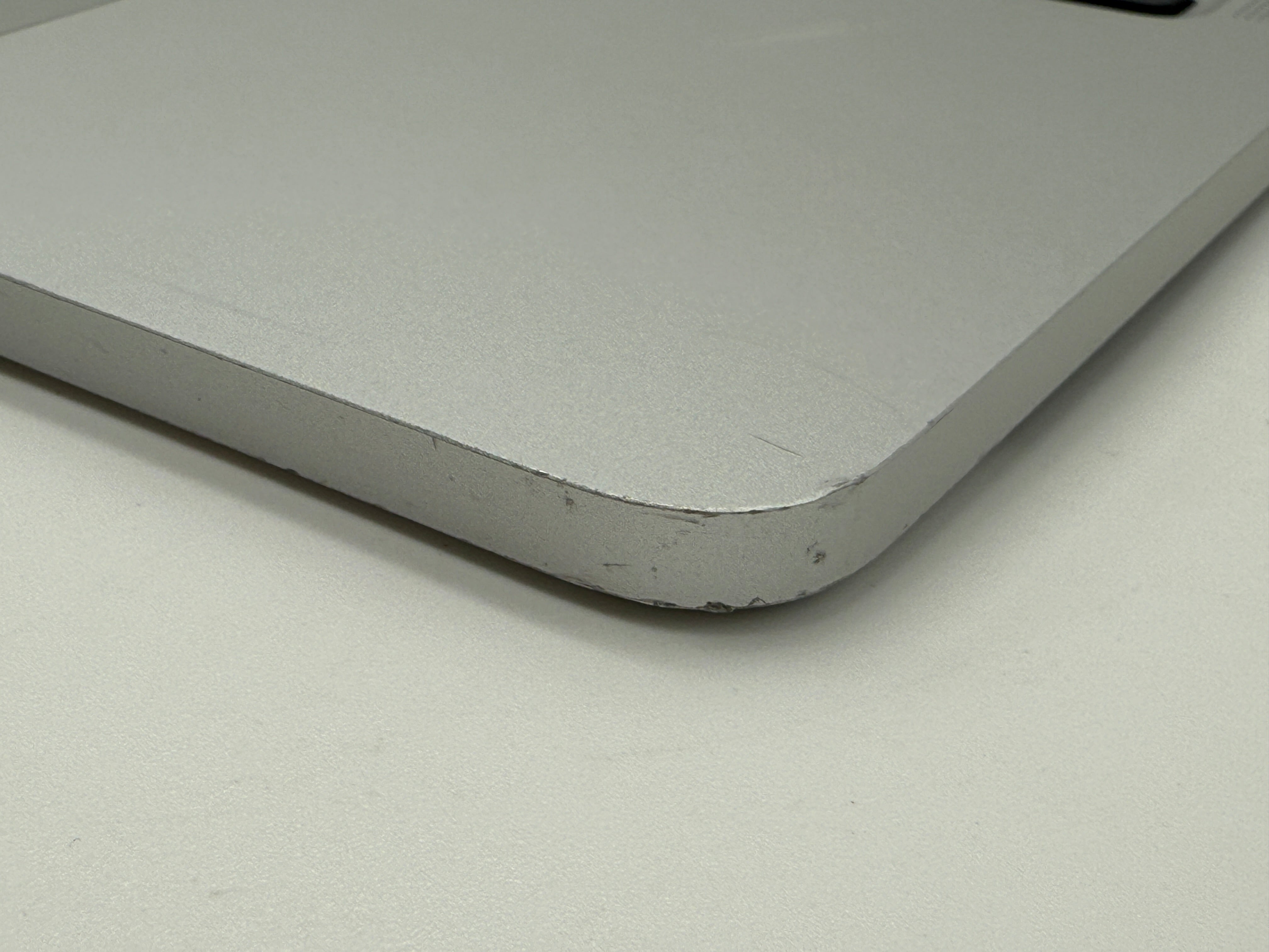 Macbook Pro 13" A2251 2020 Topcase QWERTY Akku Tastatur Silber #T757