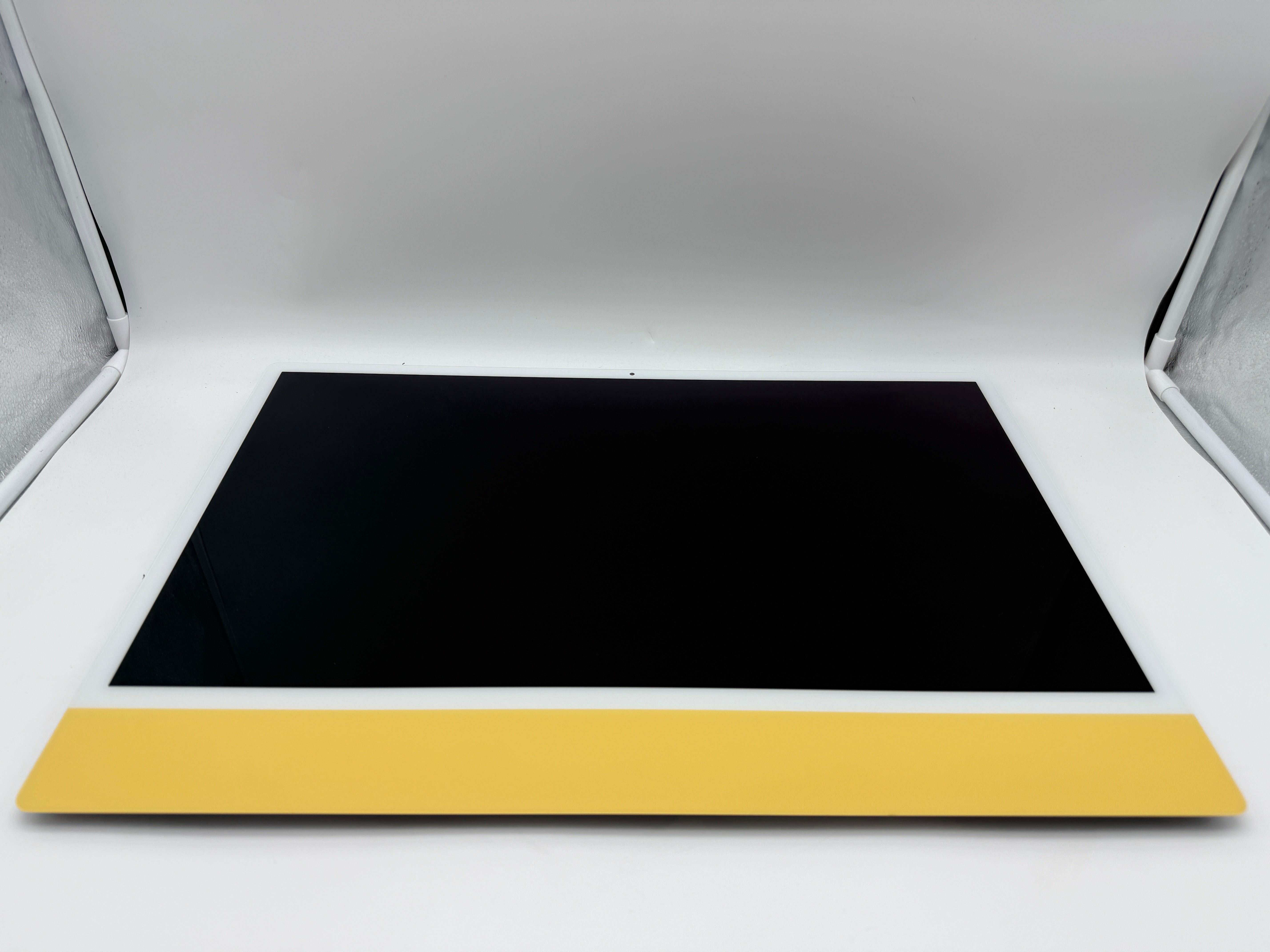 iMac 24" 4,5K M1 2021 A2438 A2439 Display Glas Gelb #D991