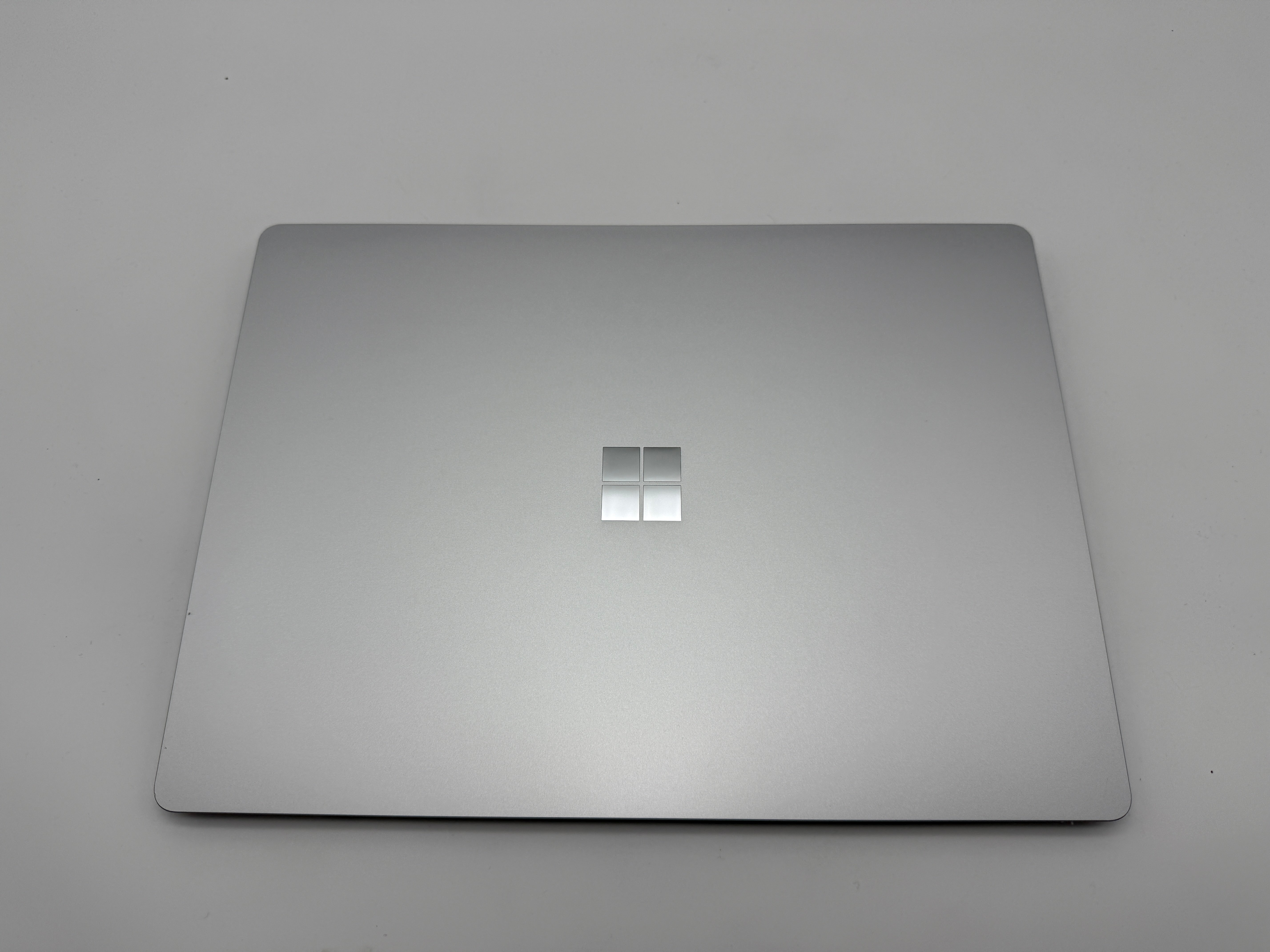 Microsoft Surface Laptop 4 13" i5-1155G7 8GB 512GB MwSt.