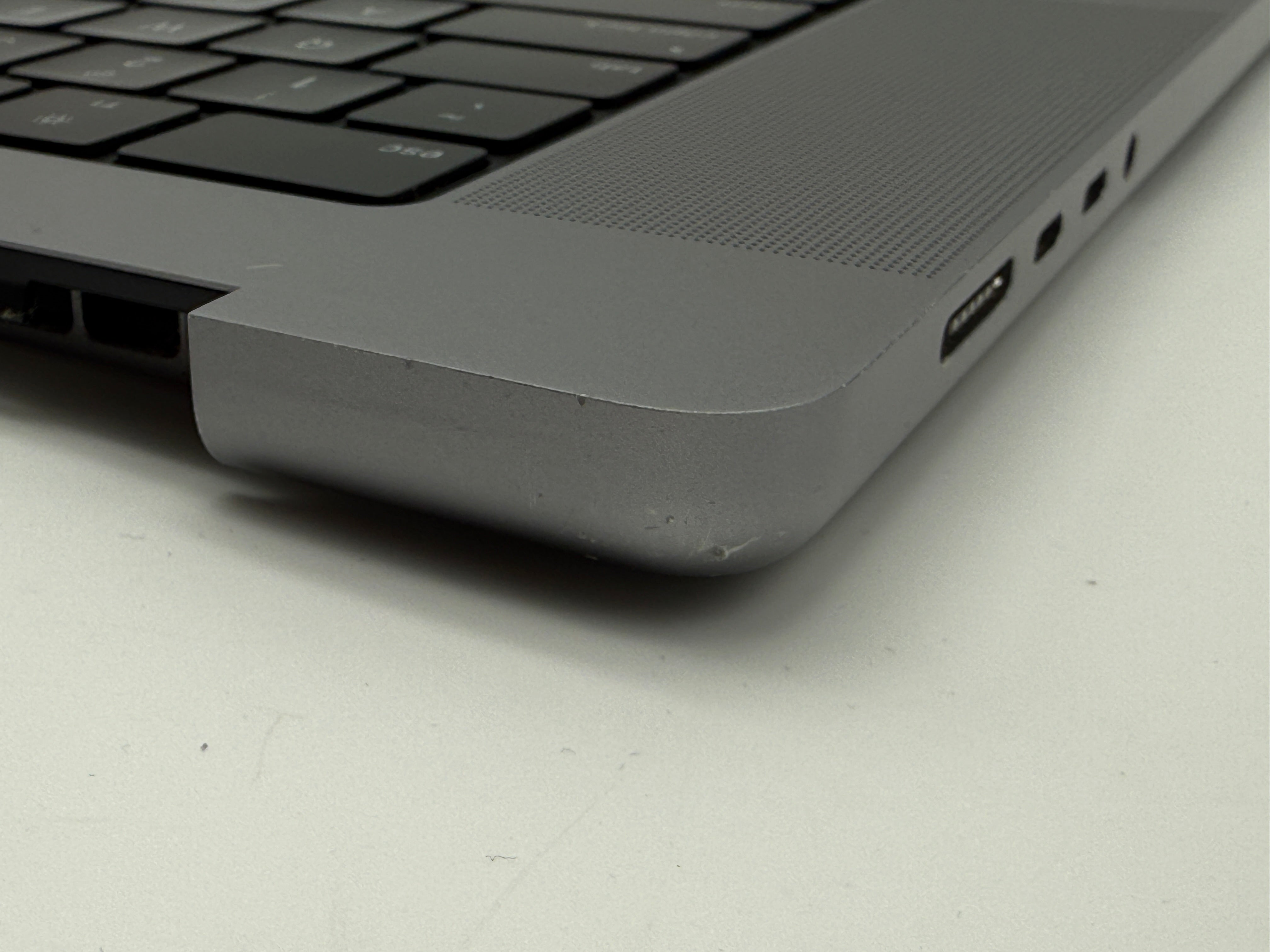 Macbook Pro 16" 2021 A2485 Topcase QWERTY US Tastatur Spacegrau #T784