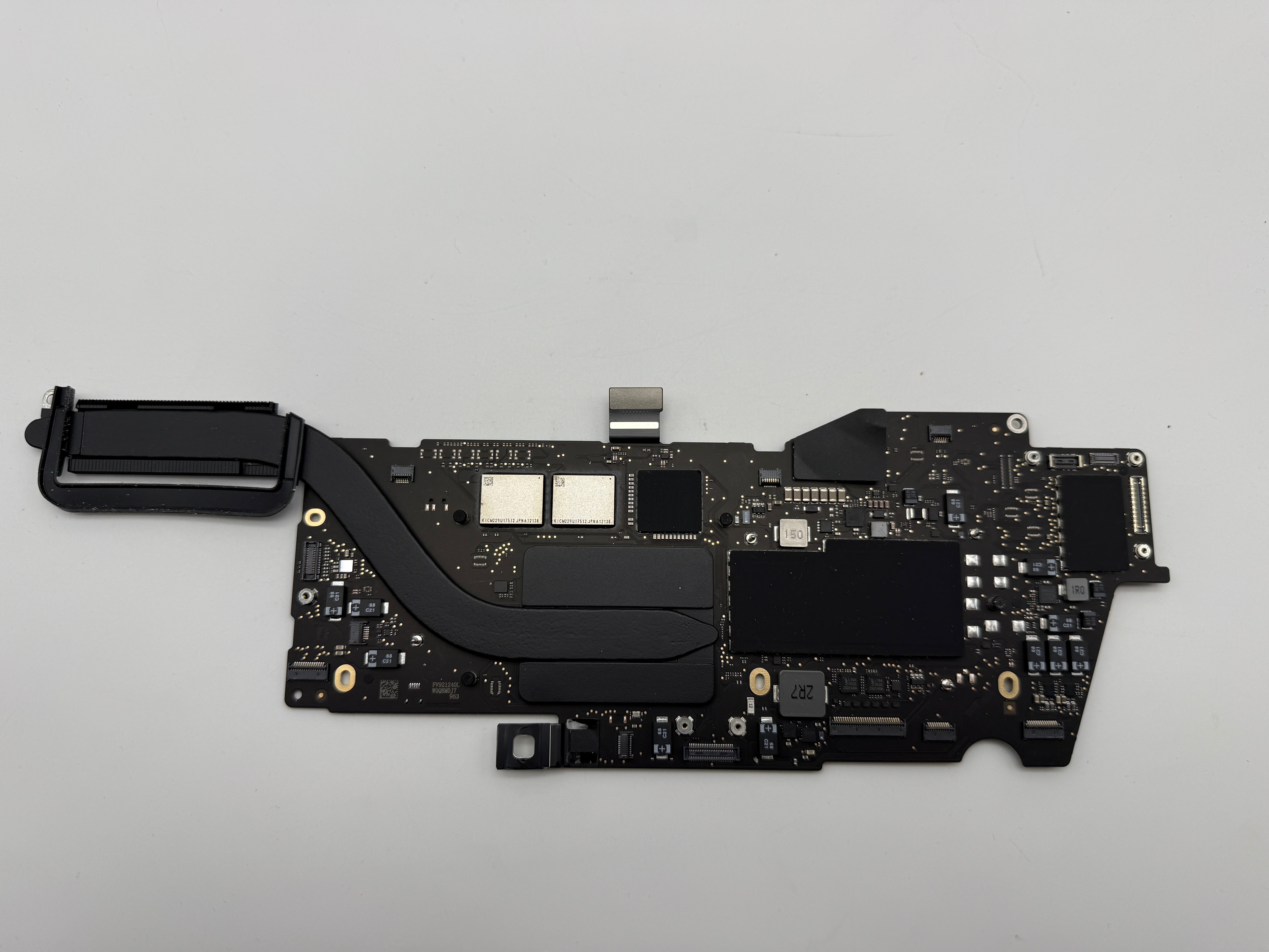 Macbook Pro A2338 13" 2020 M1 16 GB 512GB Mainboard 820-02020-A Logicboard #M176