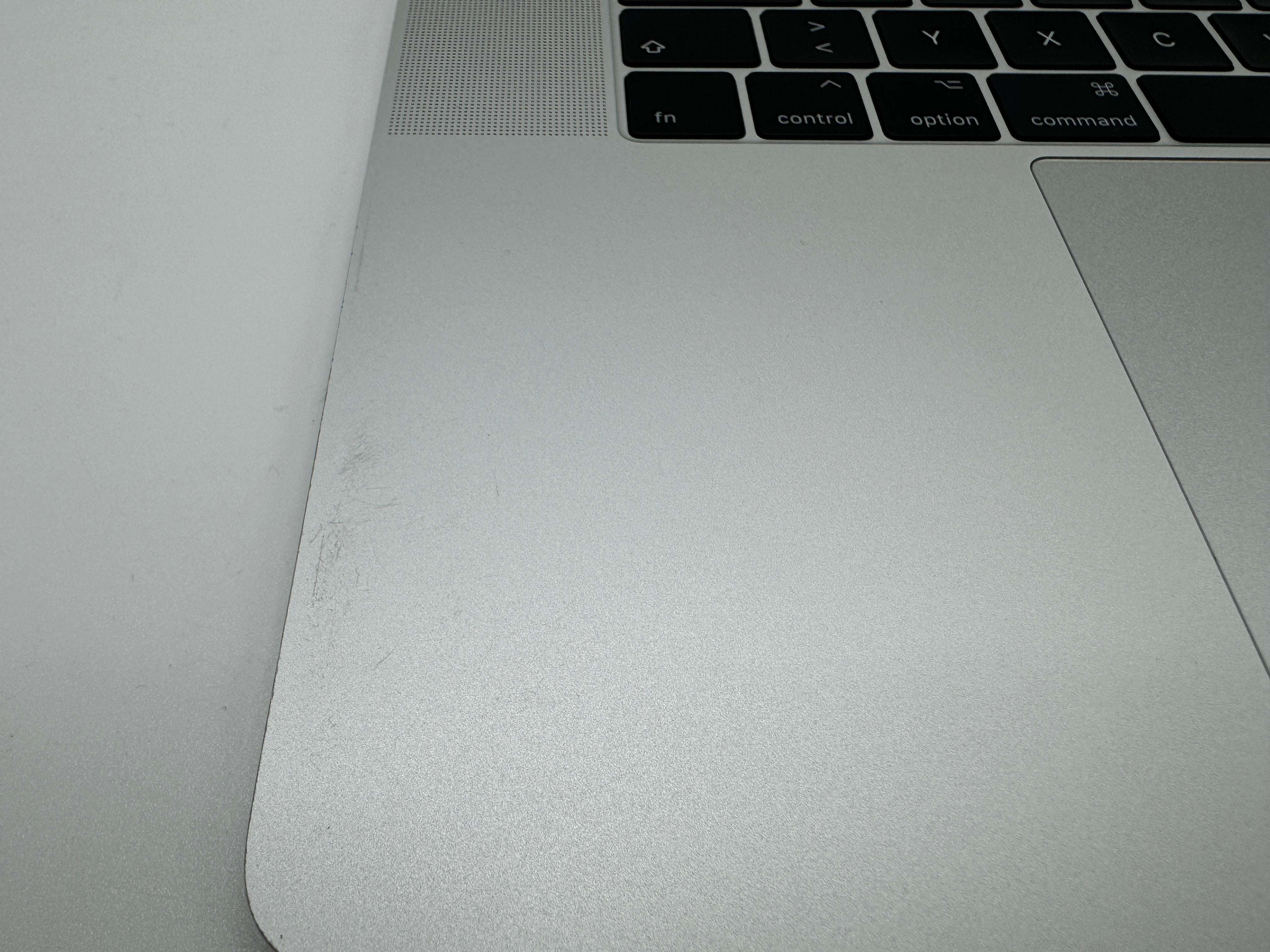 Macbook Pro 15" 2016 2017 A1707 Topcase Trackpad Tastatur Silber #T637