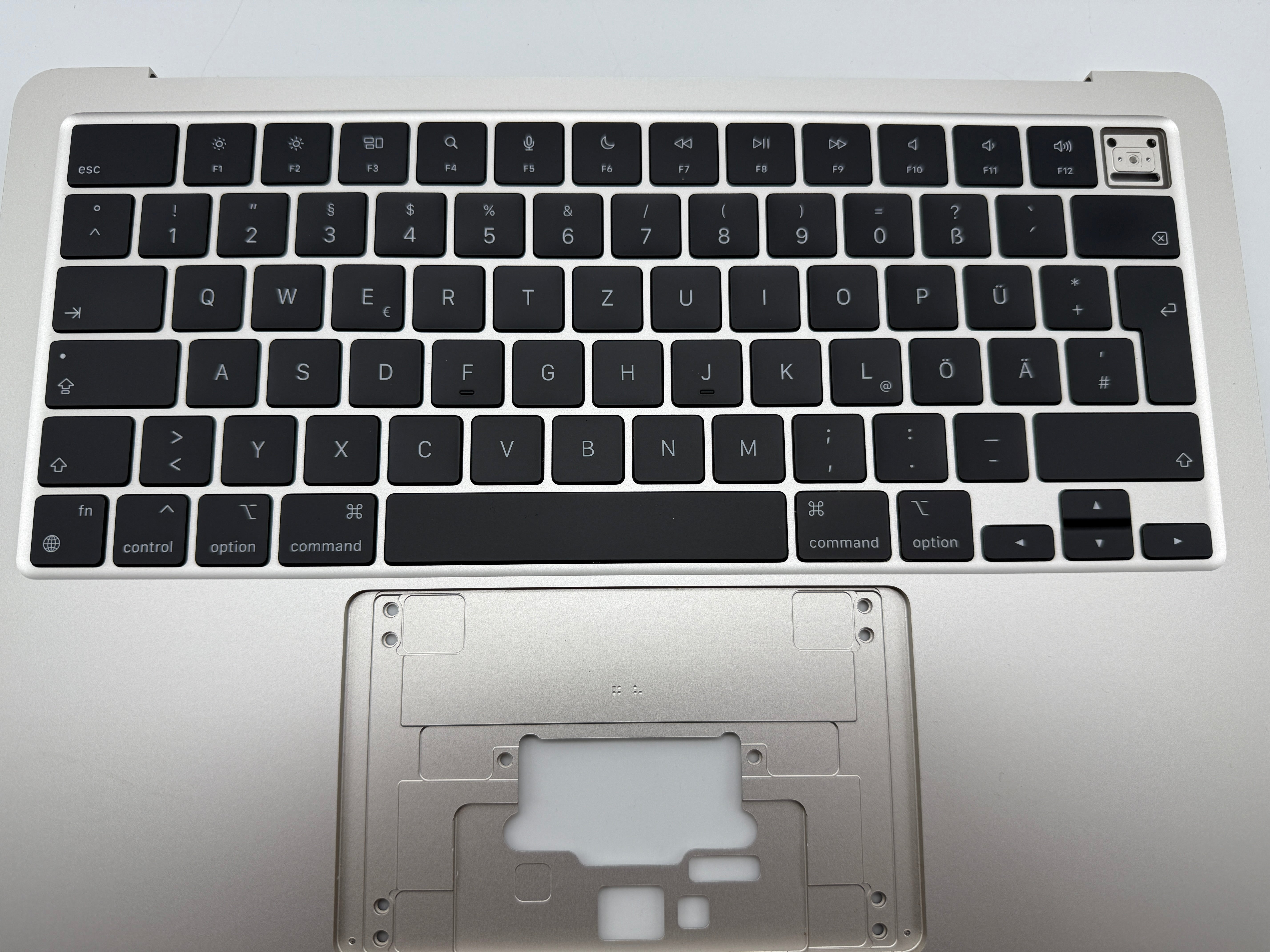 MacBook Air 13" 2022 A2681 Topcase Tastatur Starlight #T816