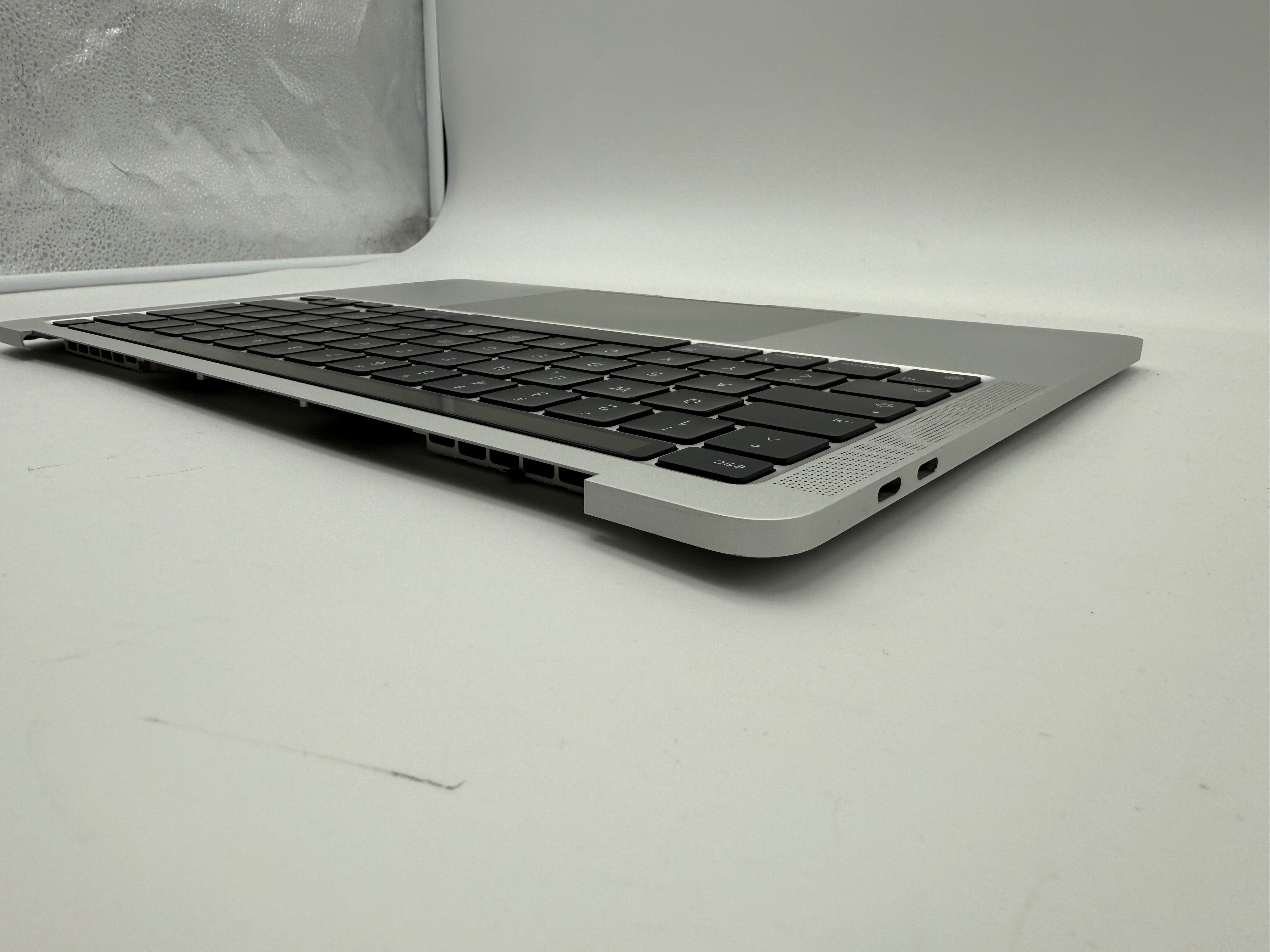 Macbook Pro 13" 2020 A2338 Topcase Akku Tastatur Silber #T824