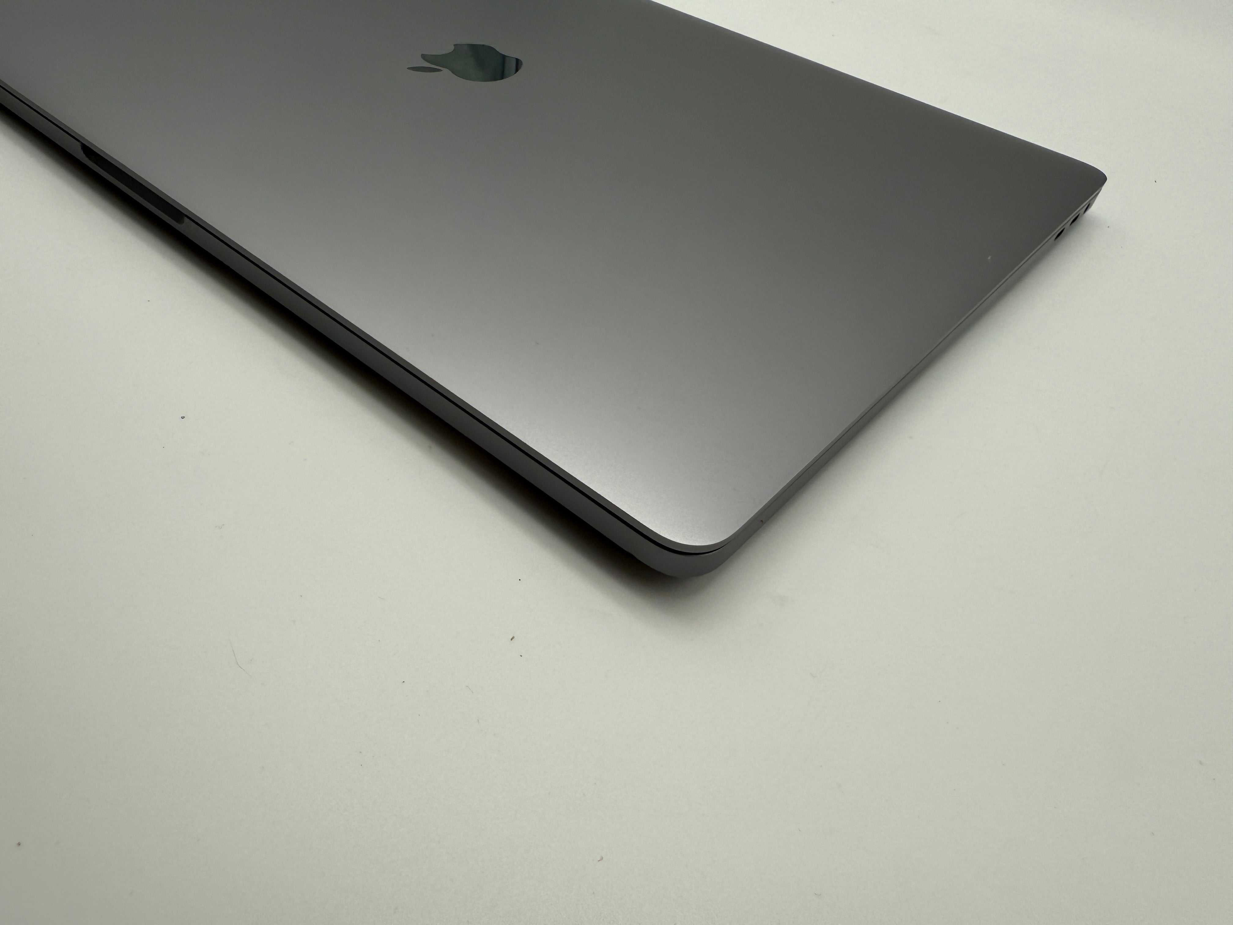 Macbook Pro 16" A2141 2019 2,6GHz i7 16GB 512GB 5300M Spacegrau #PS212