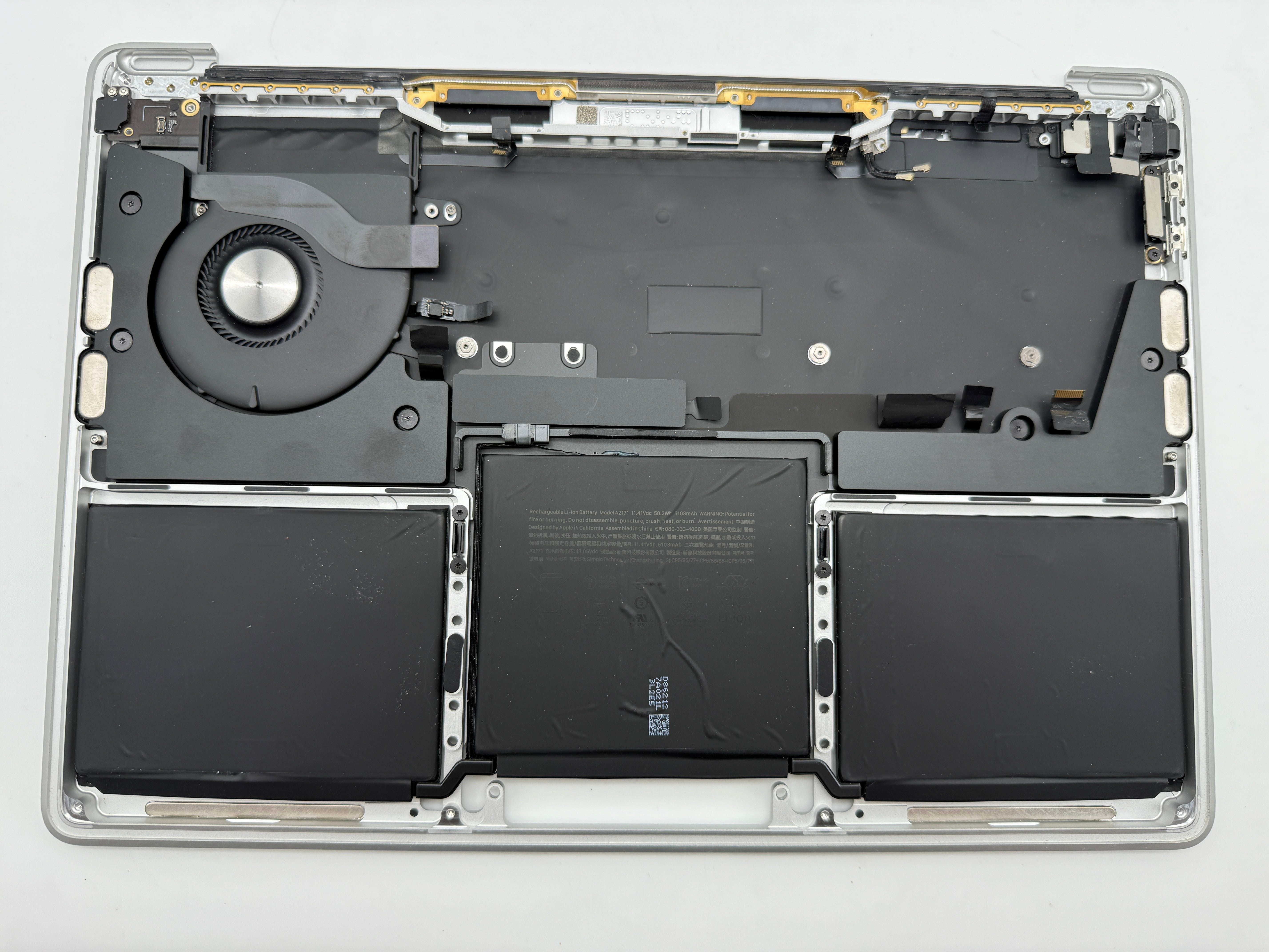 Macbook Pro 13" 2020 A2338 Topcase Akku Tastatur Silber #T860