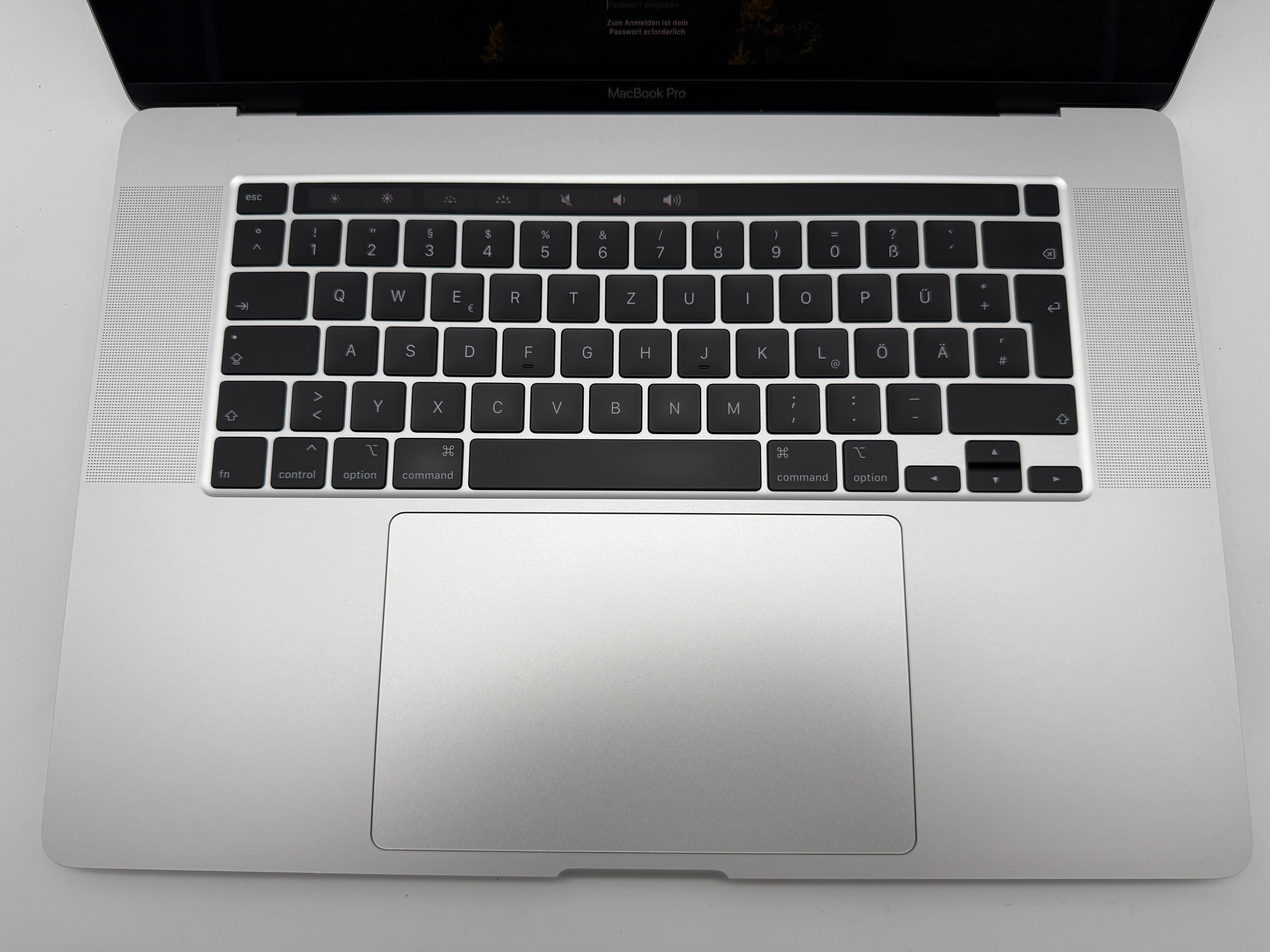 Macbook Pro 16" A2141 2019 2,6GHz i7 16GB 512GB 5300M Silber #PS241