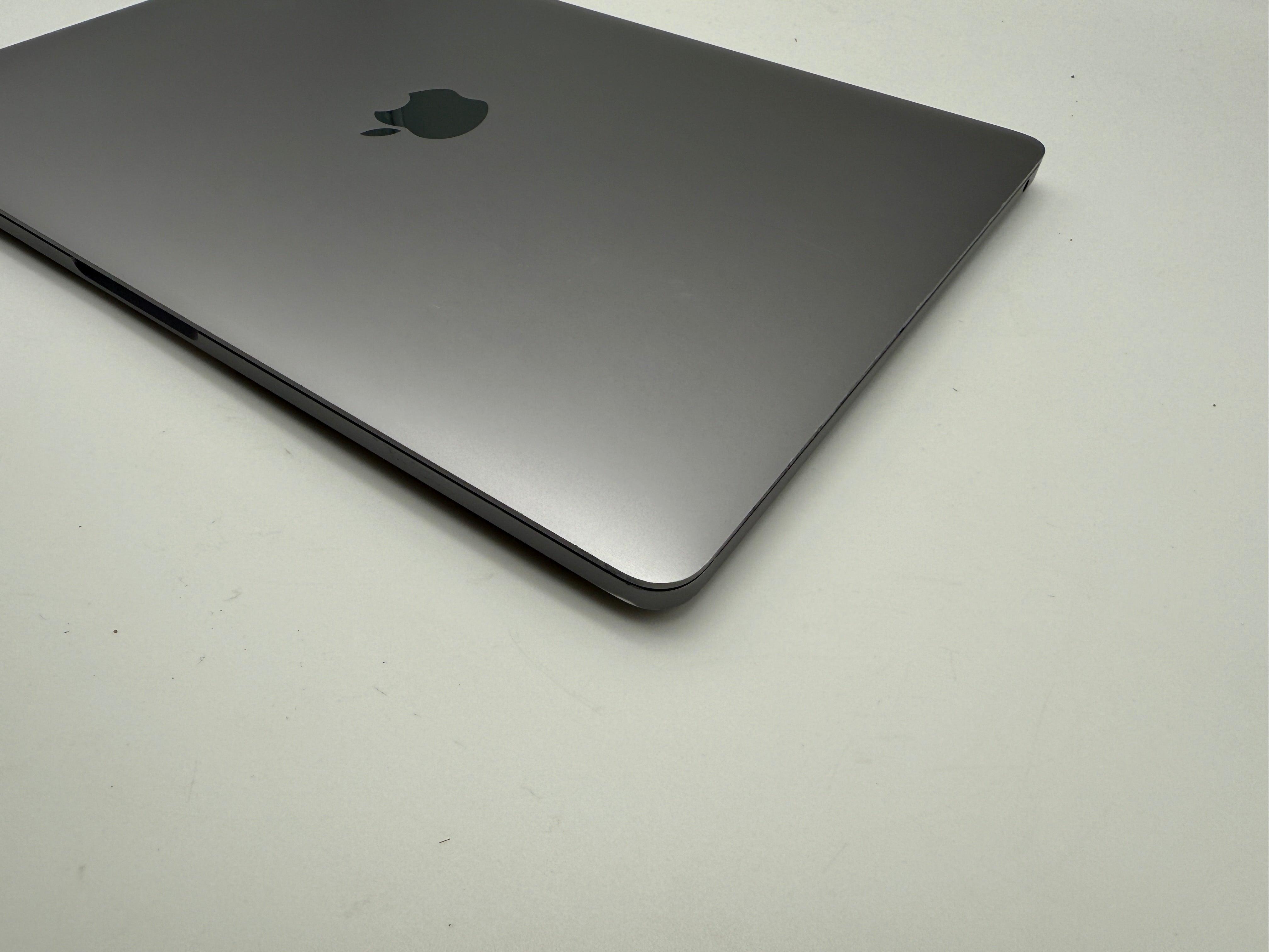 Macbook Pro 13" A2289 2020 1,7GHz i7 16GB 256GB Spacegrau #PS242 MwSt