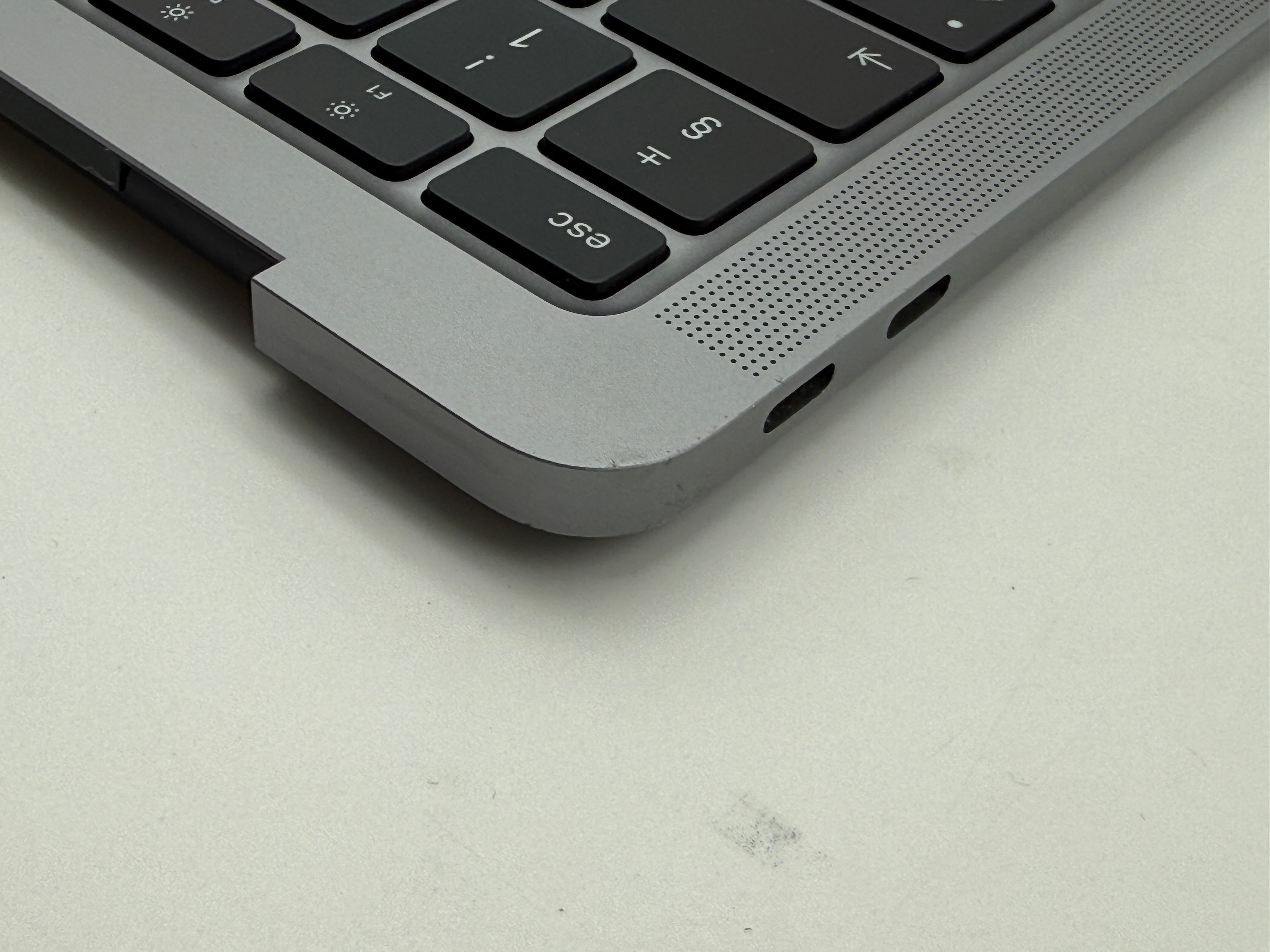 MacBook Air 13" 2020 A2337 Topcase QWERTY UK Trackpad Tastatur Grau #T891