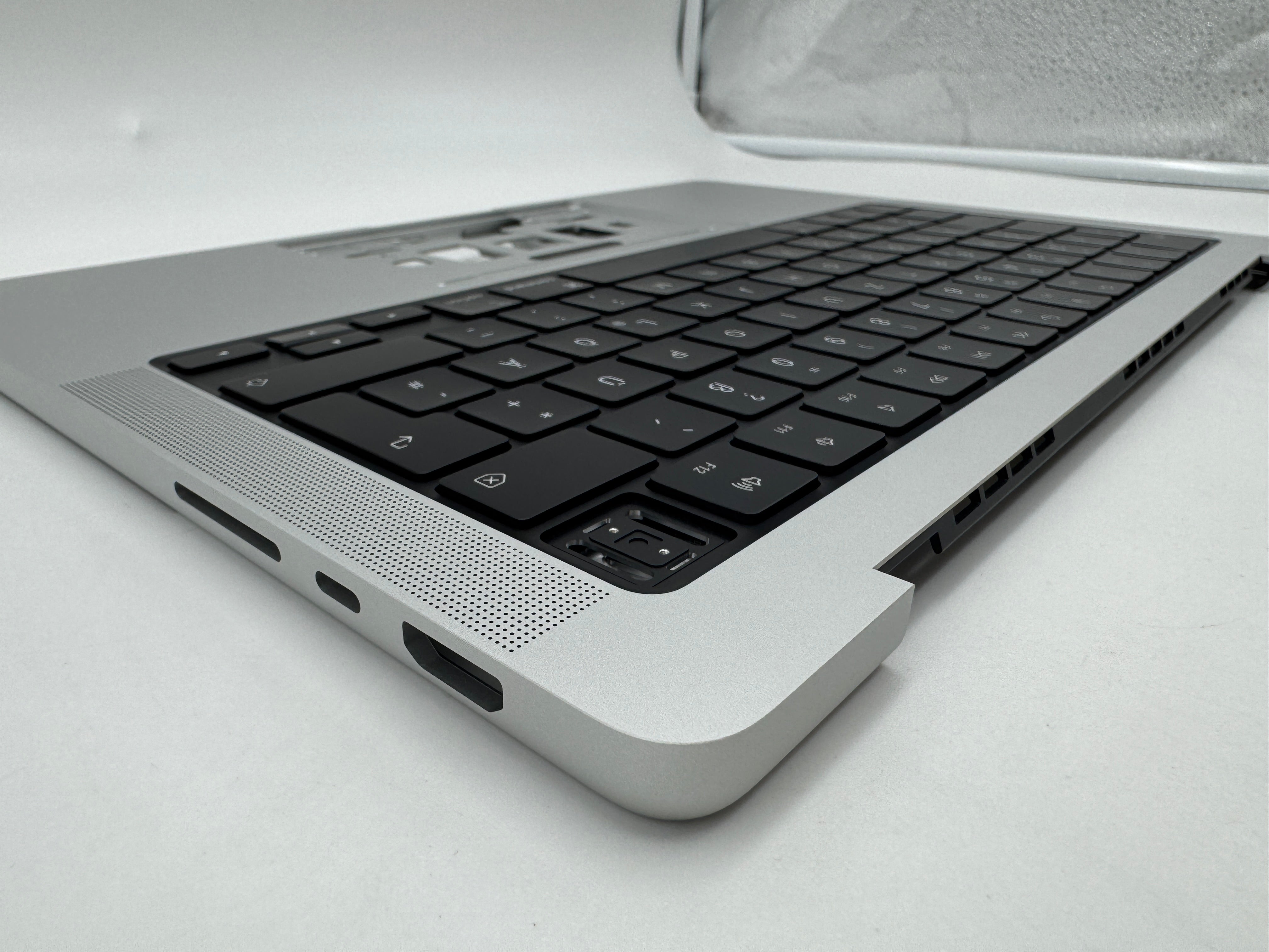 Macbook Pro 14" 2023 A2779 Topcase QWERTZ Tastatur Silber Spacegrau