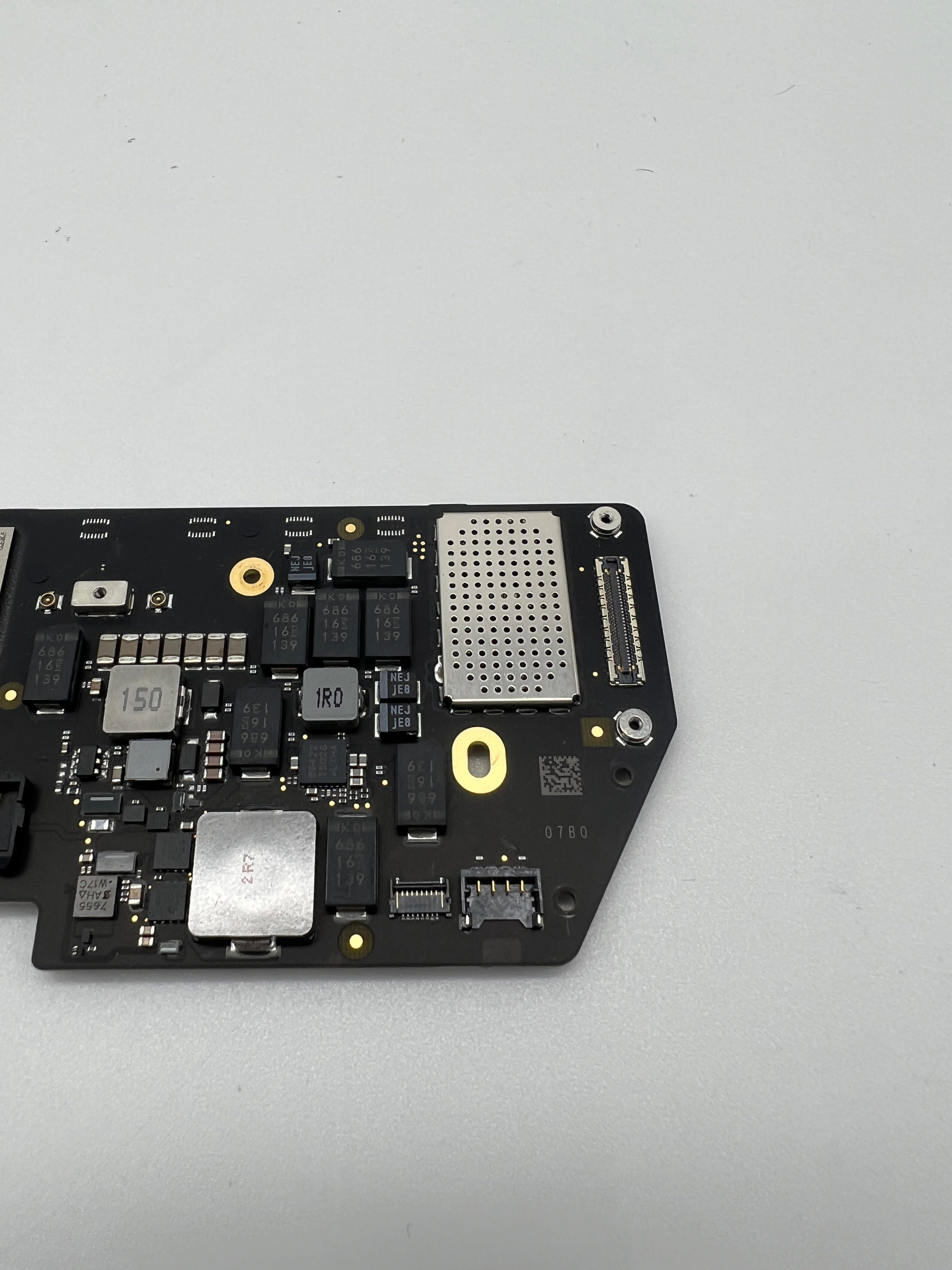 Macbook Air 13" 2020 A2337 M1 8 GB iCloud Mainboard Logicboard #M104 Psmartplace
