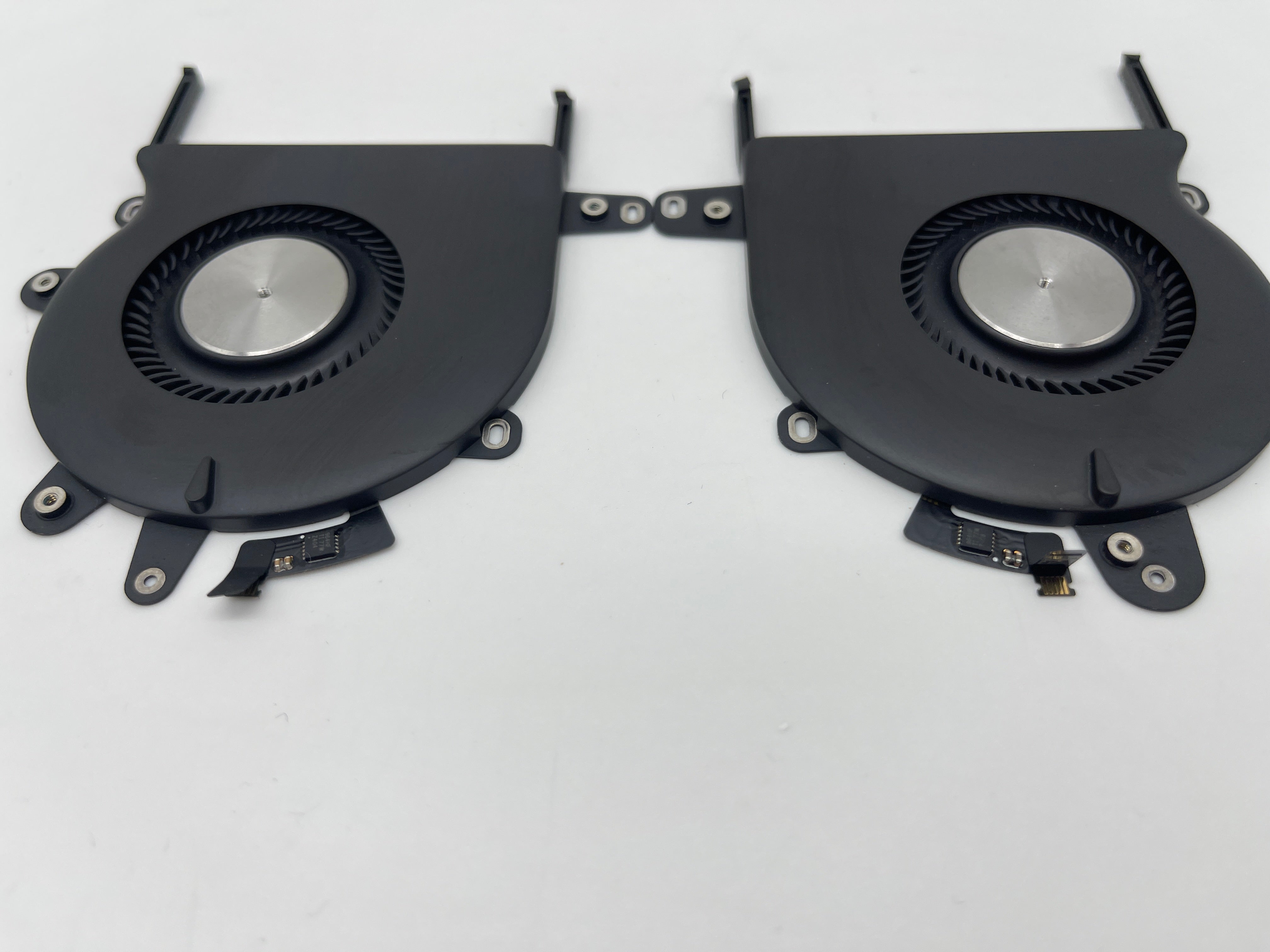 Original Macbook Pro 13" A1706 Lüfter Fan Kühler CPU Links + Rechts Psmartplace