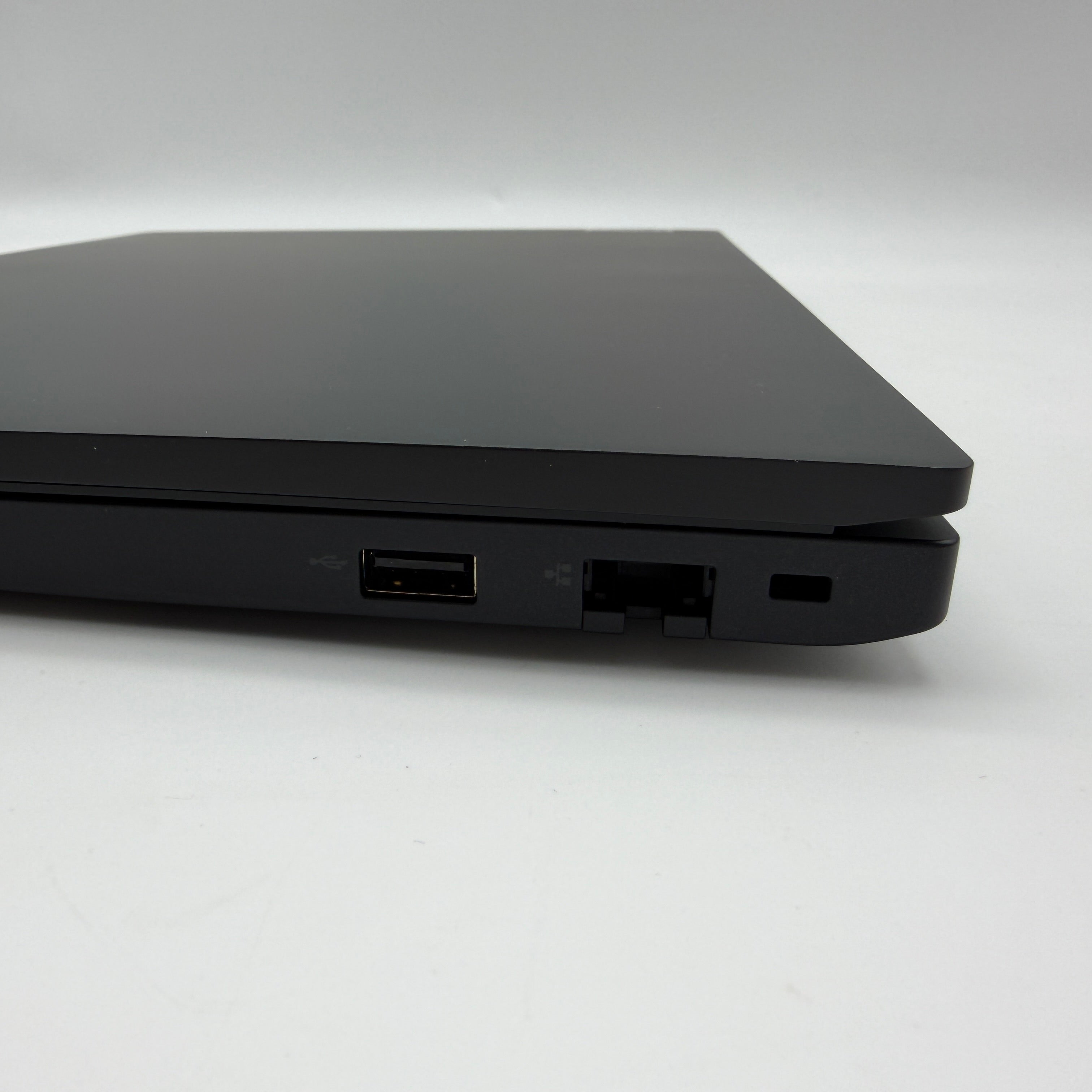 Lenovo Thinkpad E16 G1 i7-1355U 1,7 GHz 16GB 512GB Spanisch MwSt. #PSW199