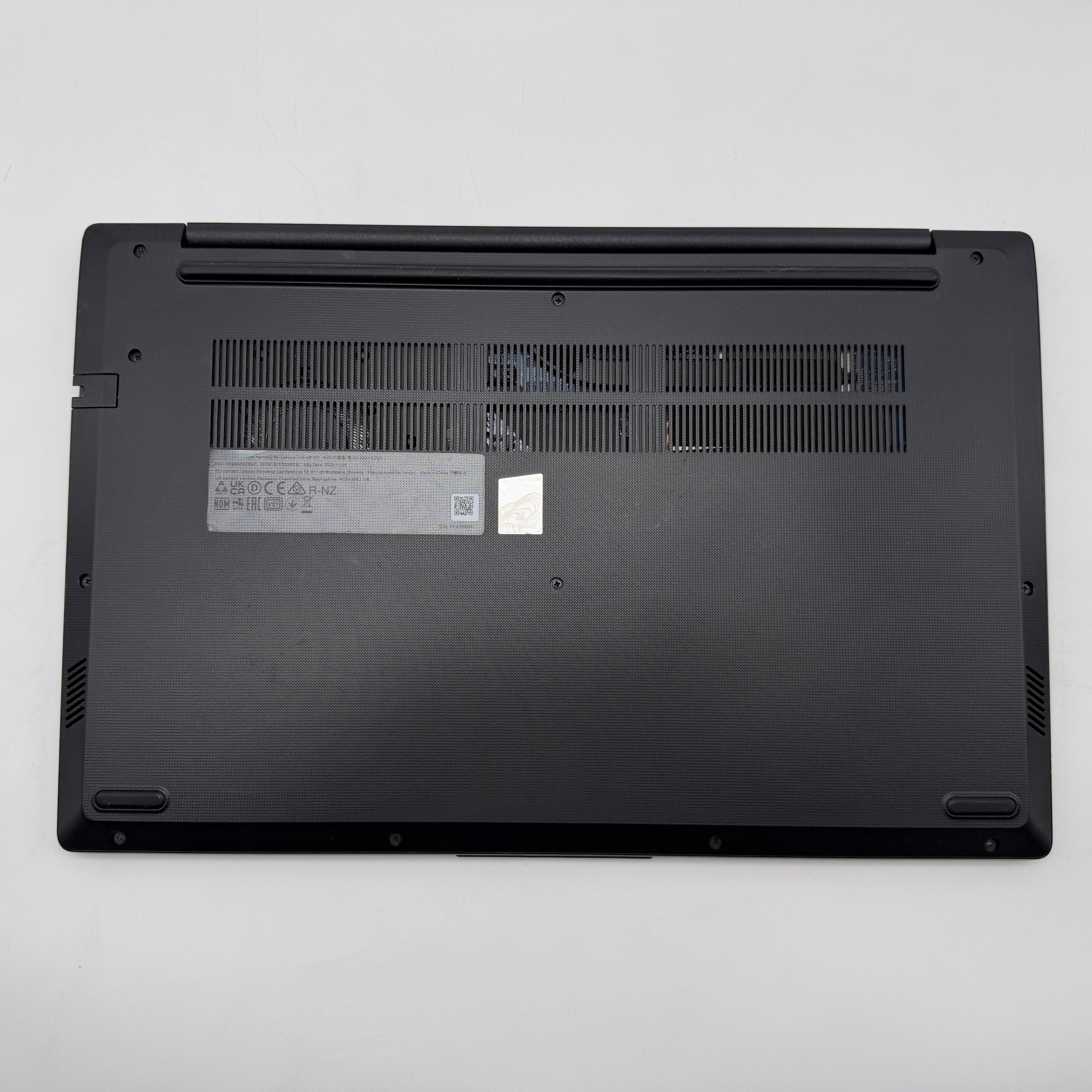 Lenovo V15 G3 i5-1235U 1,3GHz 16GB 512GB QWERTZ MwSt. #PSW205