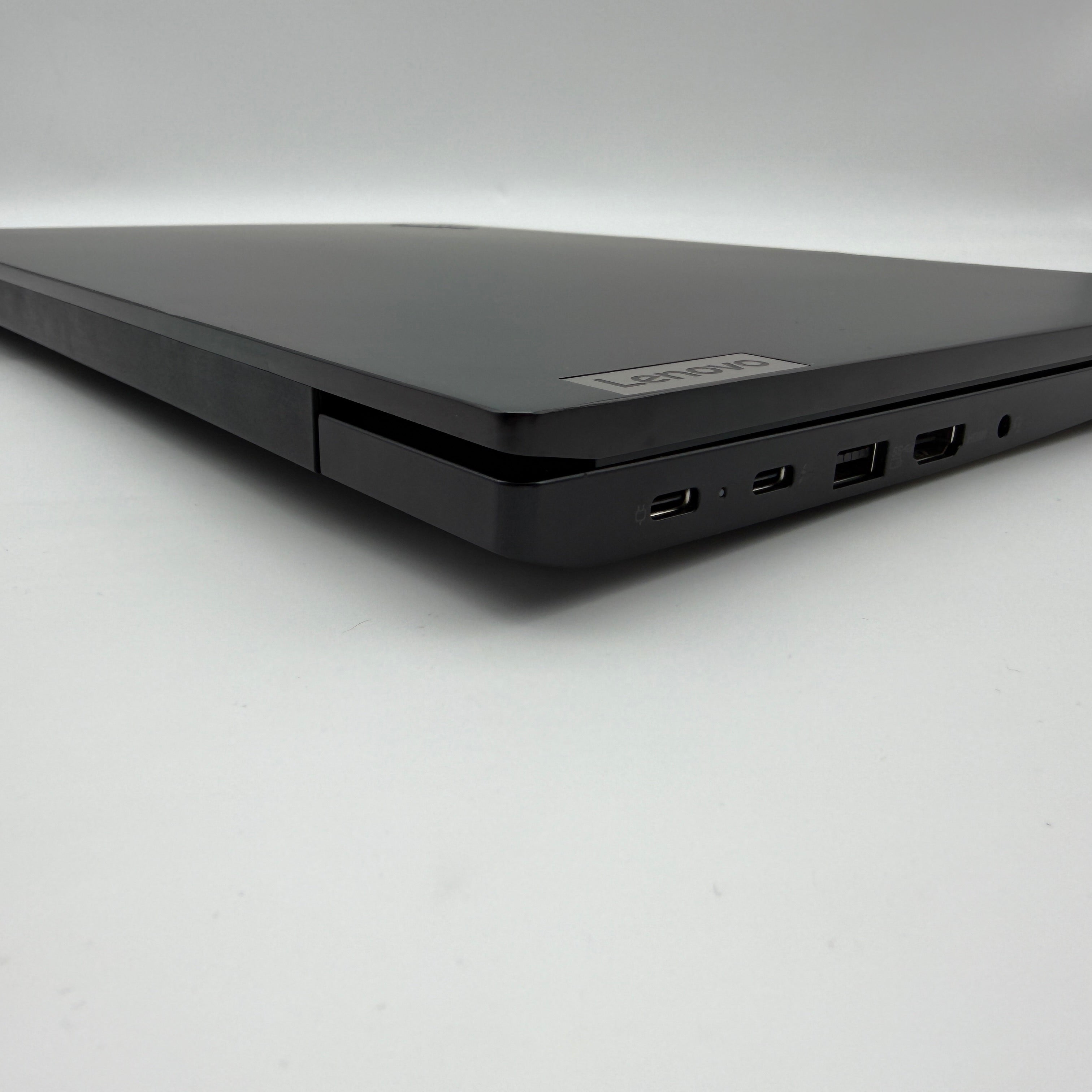 Lenovo Thinkpad E16 G1 i7-1355U 1,7 GHz 16GB 512GB Spanisch MwSt. #PSW210