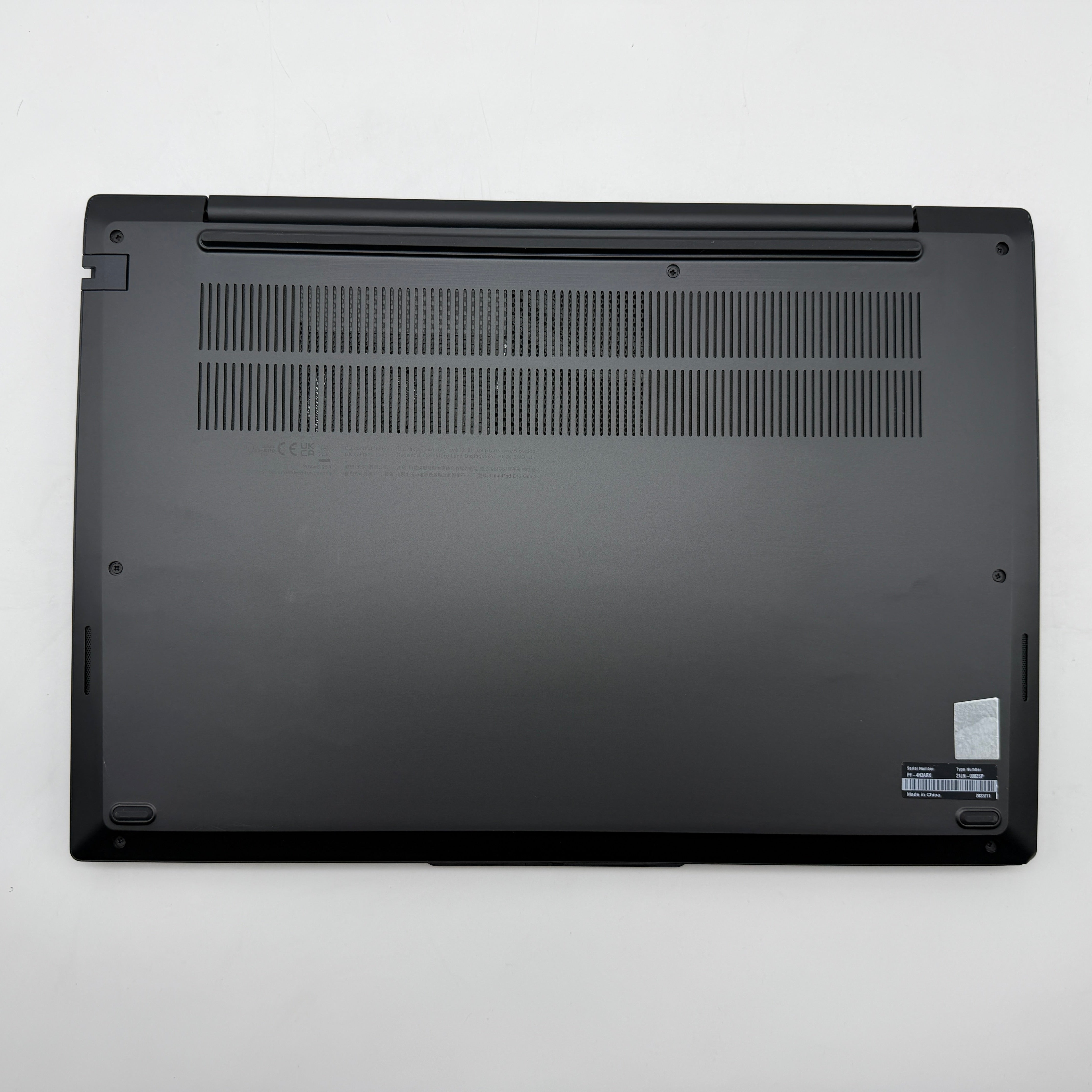 Lenovo Thinkpad E16 G1 i7-1355U 1,7 GHz 16GB 512GB Spanisch MwSt. #PSW210