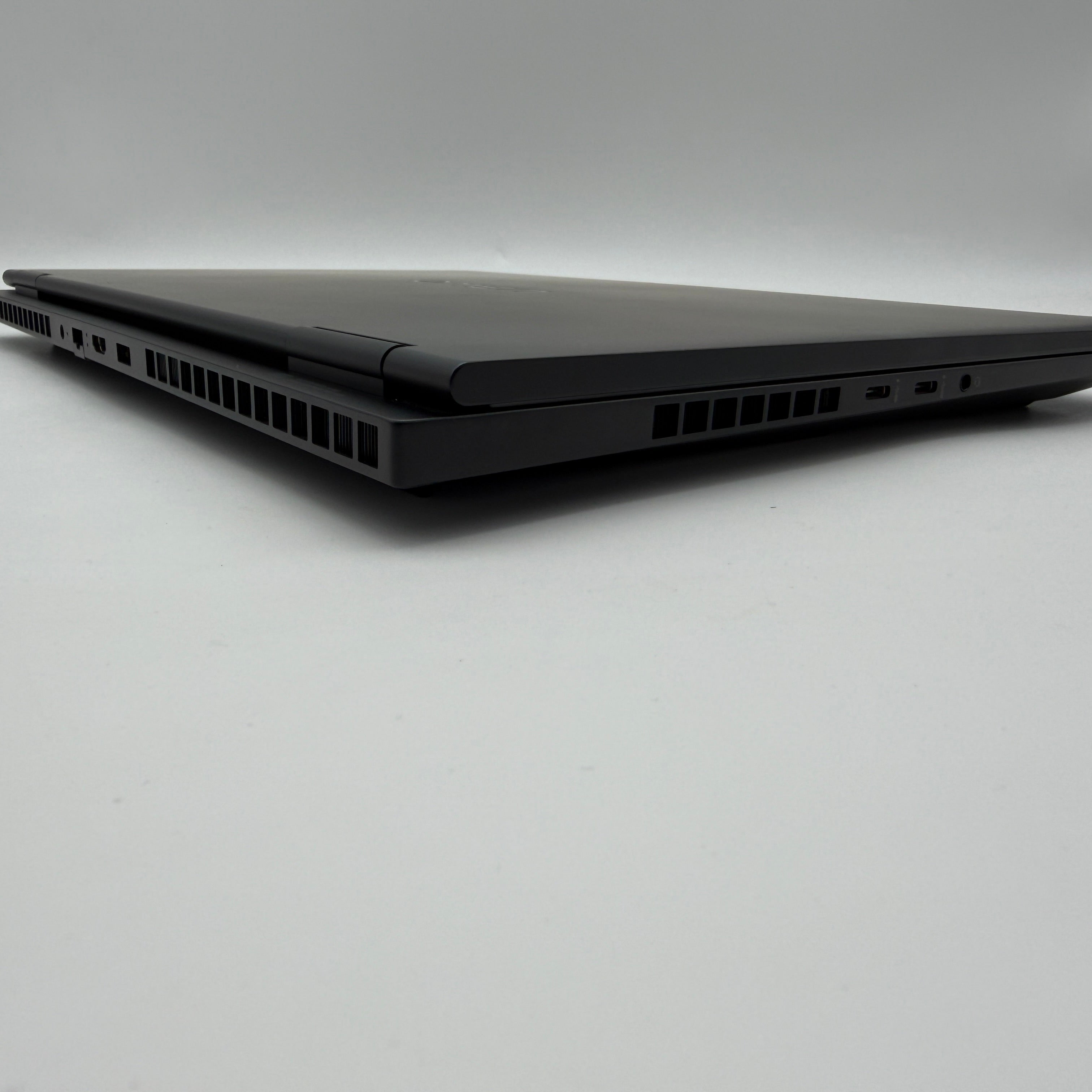 HP OMEN 16-xf0095ng 16" Ryzen 9 7940HS 16GB 1TB RTX4070 165Hz MwSt. #PSW214