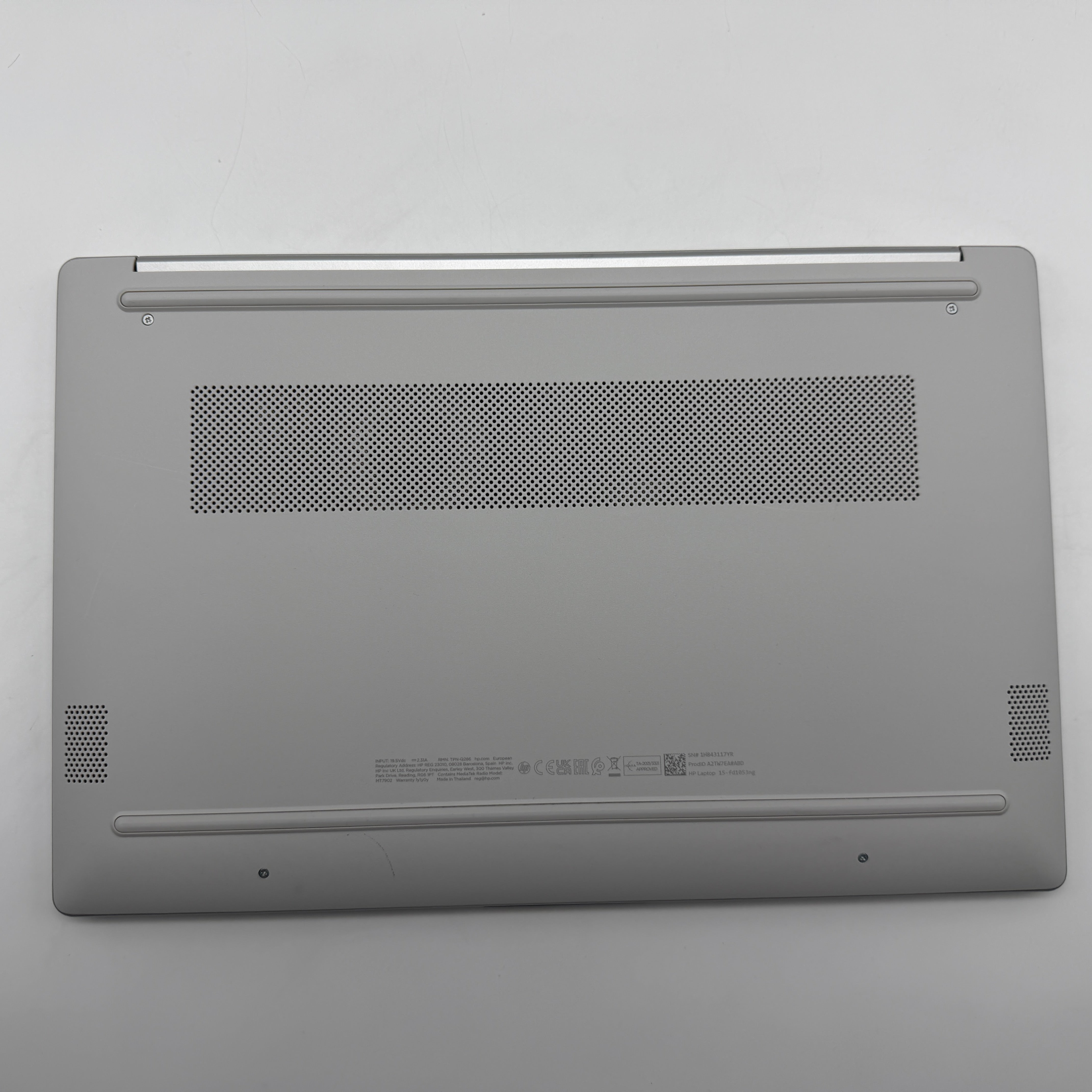 HP 15-fd1053ng Laptop 1,2GHz i3-100U 8GB 512GB MwSt. #PSW216