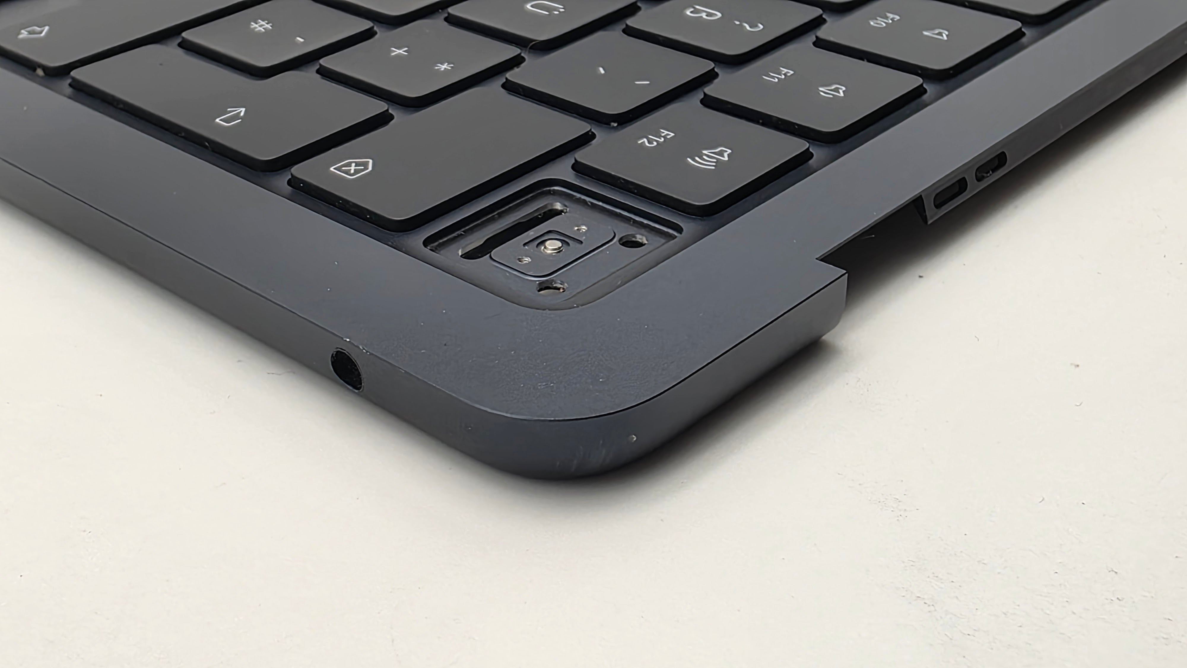 MacBook Air 13" 2022 A2681 Topcase Tastatur Midnight inkl Akku #T903