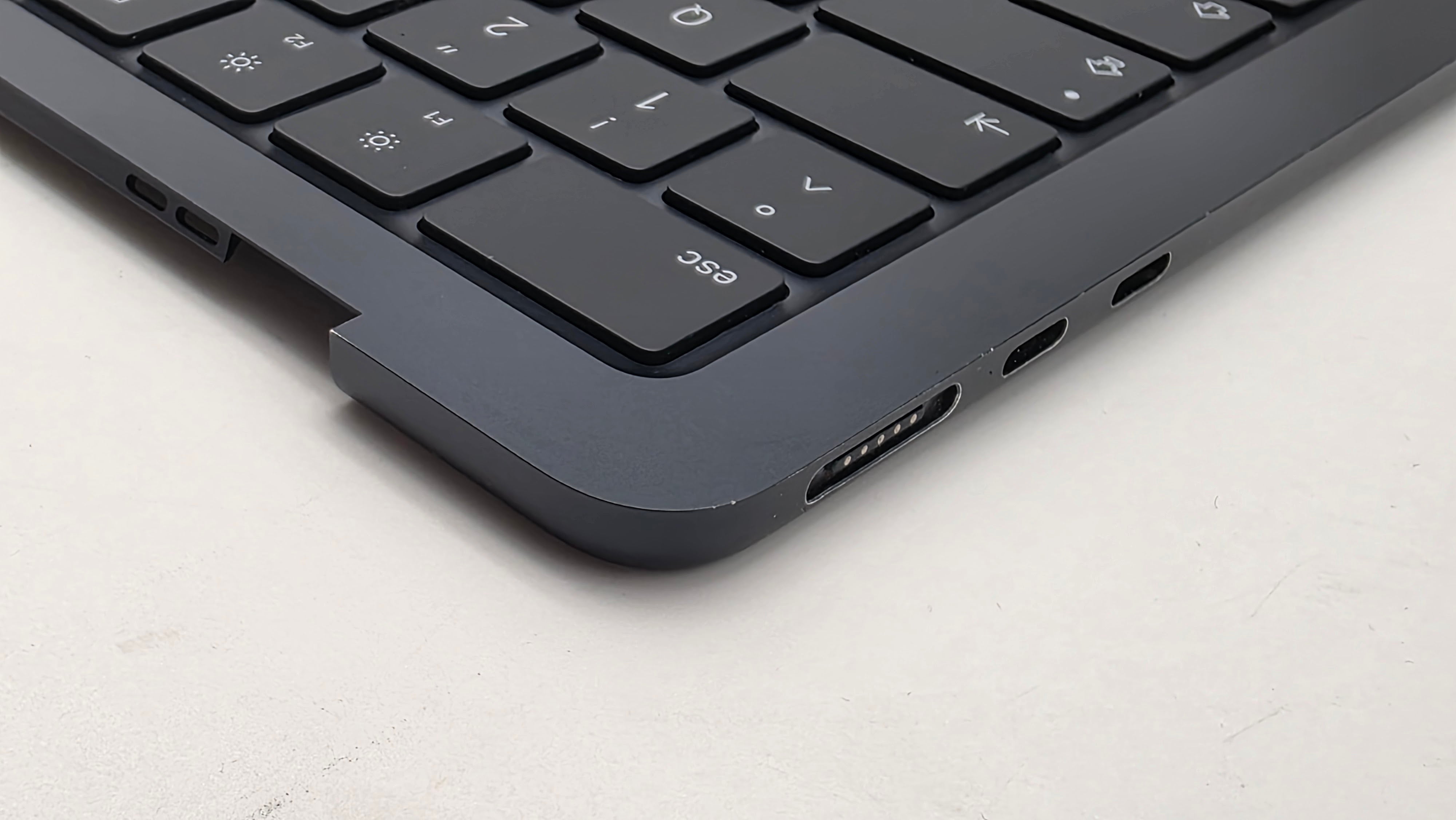 MacBook Air 13" 2022 A2681 Topcase Tastatur Midnight inkl Akku #T904