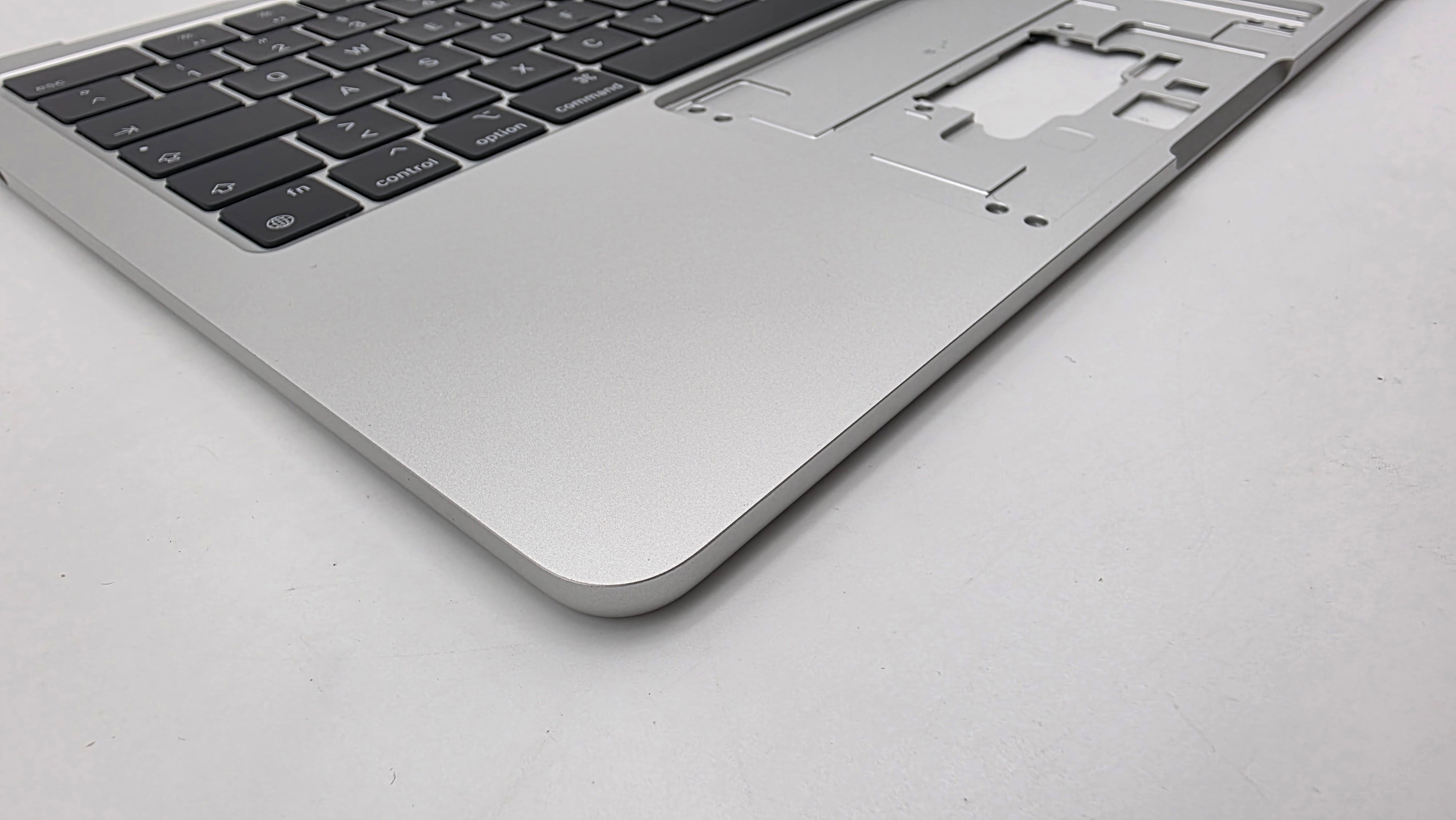 MacBook Air 13" 2022 A2681 Topcase Tastatur Silber inkl Akku #T908
