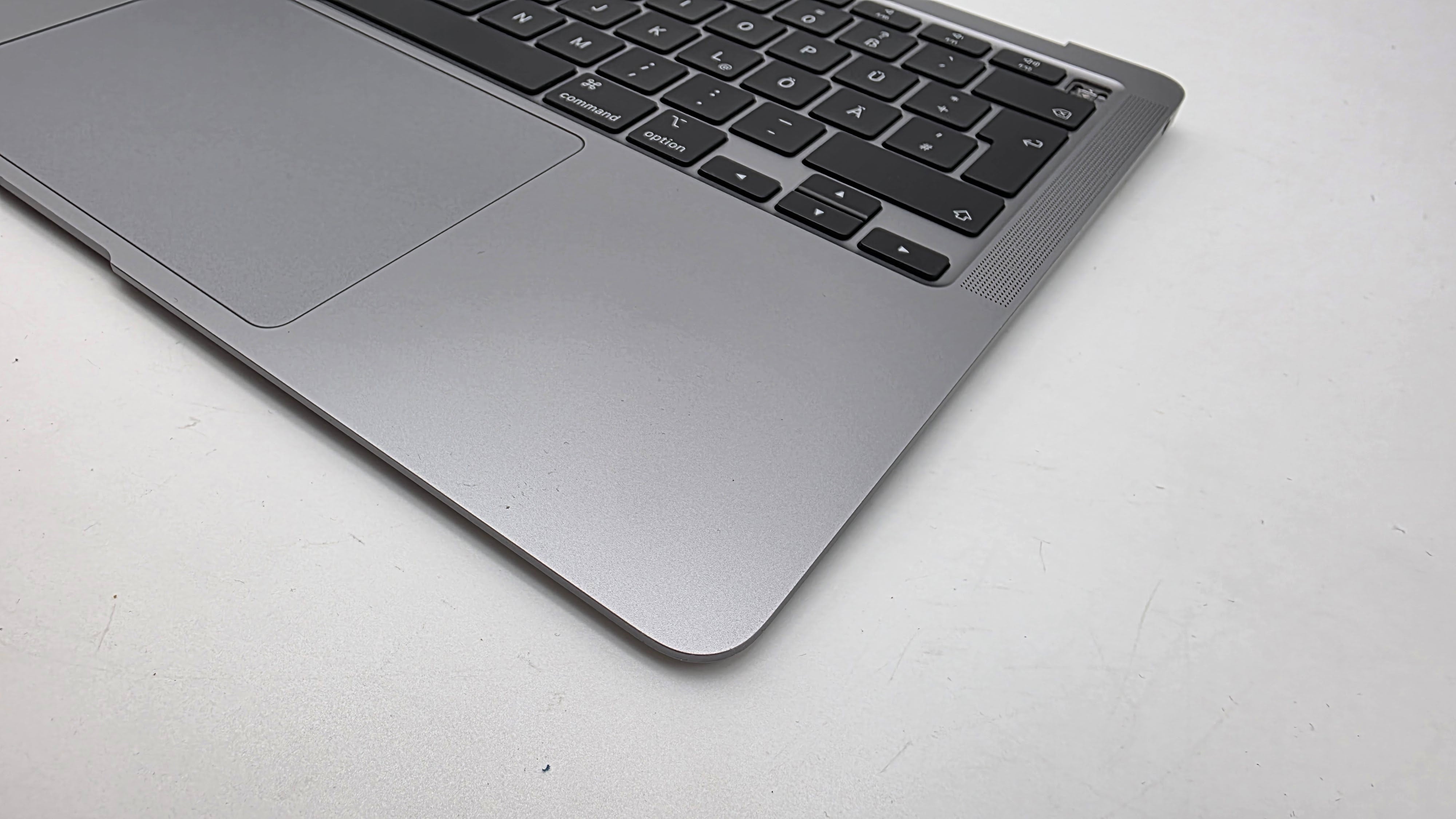 MacBook Air 13" 2020 A2337 Topcase QWERTZ Trackpad Tastatur Grau #T913