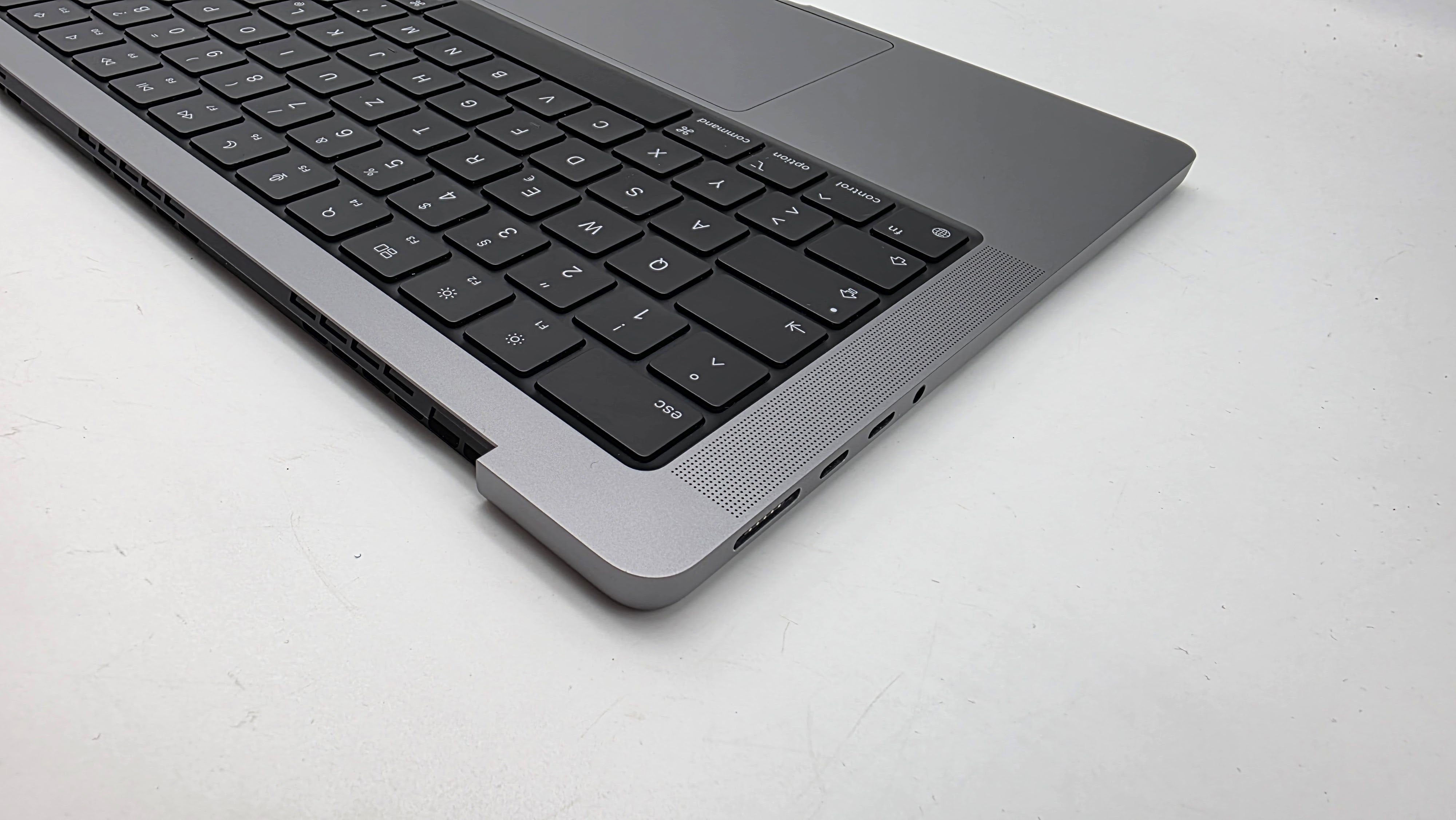 Macbook Pro 14" 2021 A2442 Topcase QWERTZ Tastatur Spacegrau #T914