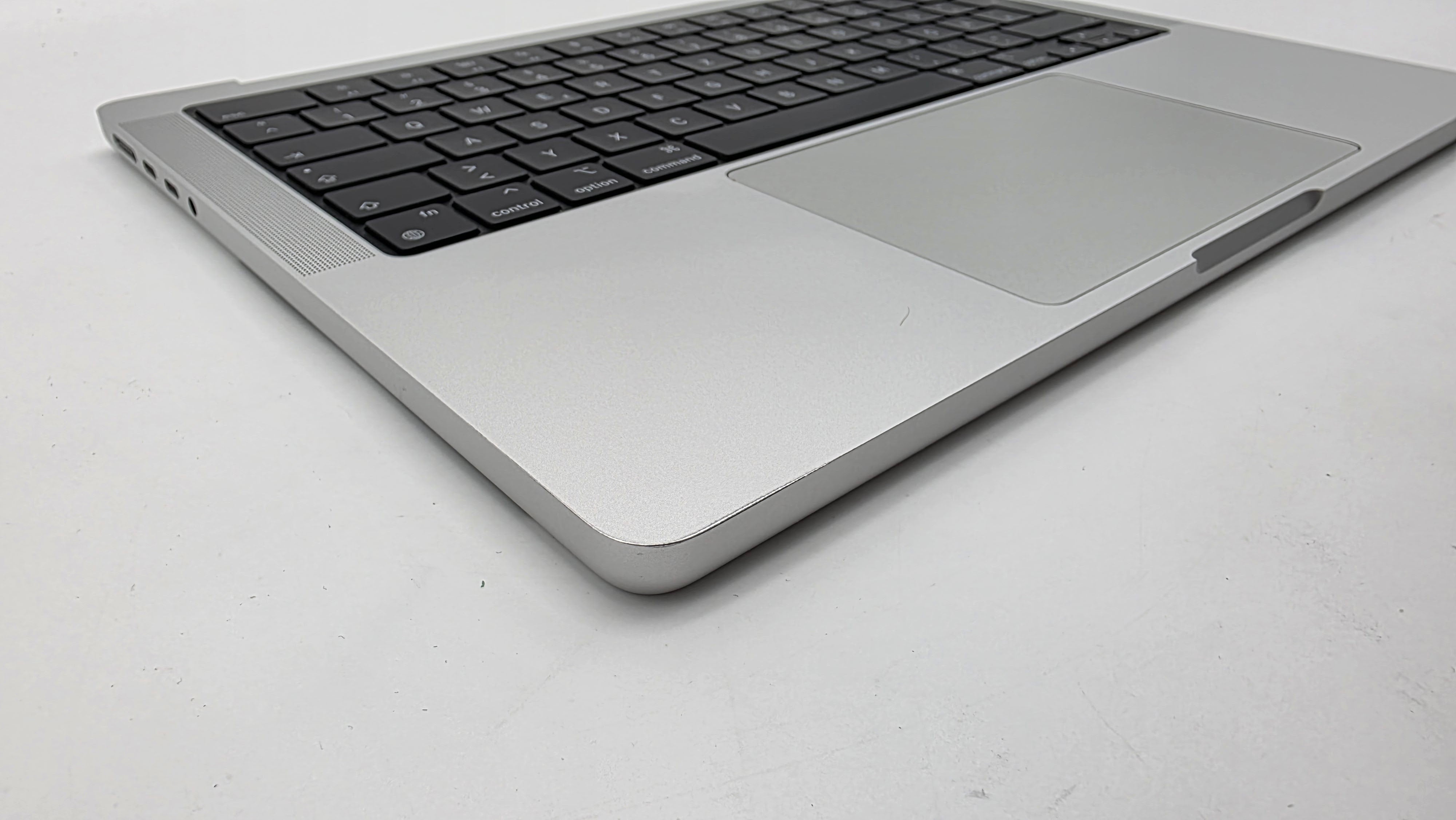 Macbook Pro 14" 2021 A2442 Topcase QWERTZ Tastatur Silber #T916
