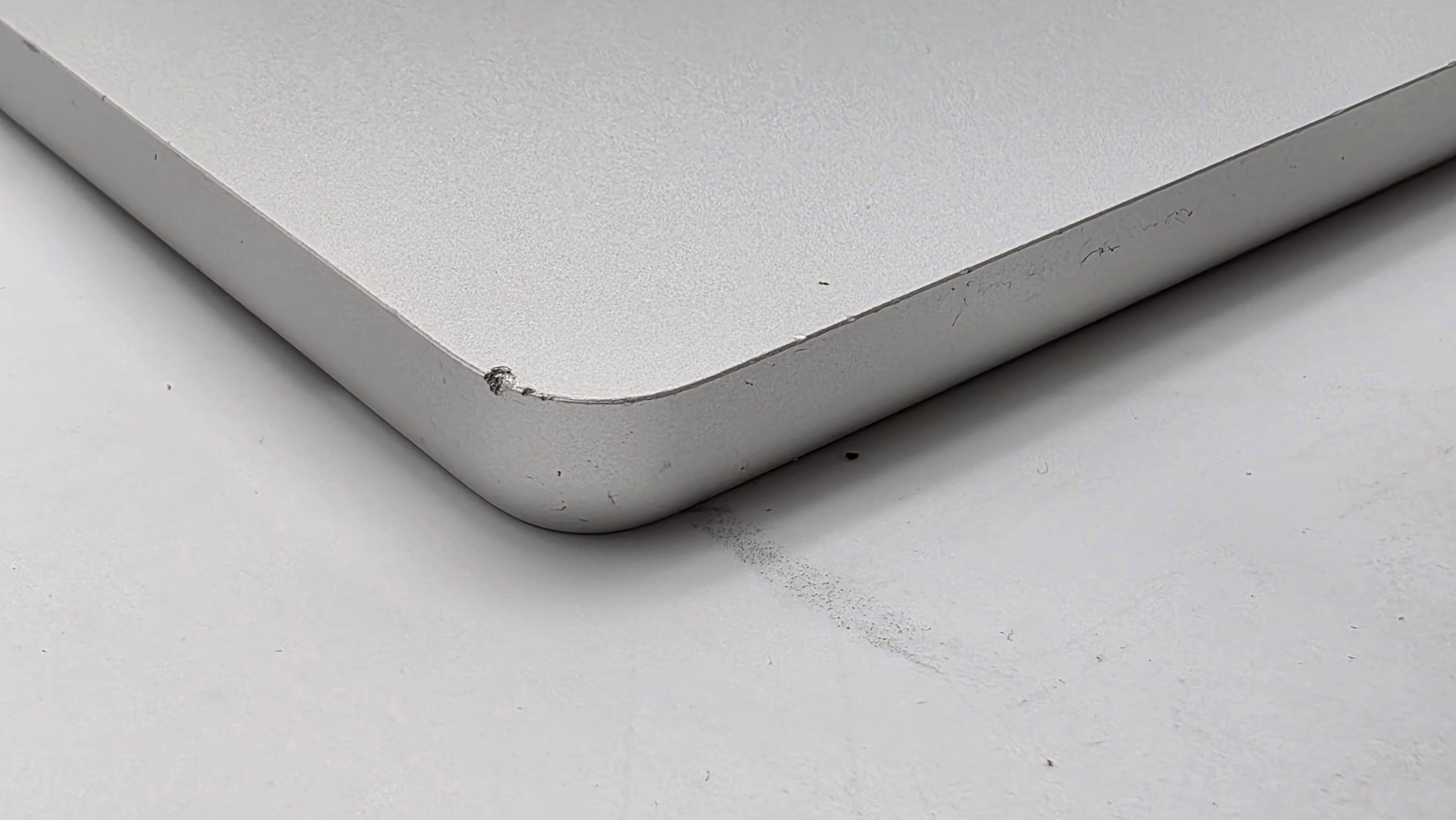 Macbook Pro 16" 2021 A2485 Topcase QWERTZ Tastatur Trackpad Silber #T920
