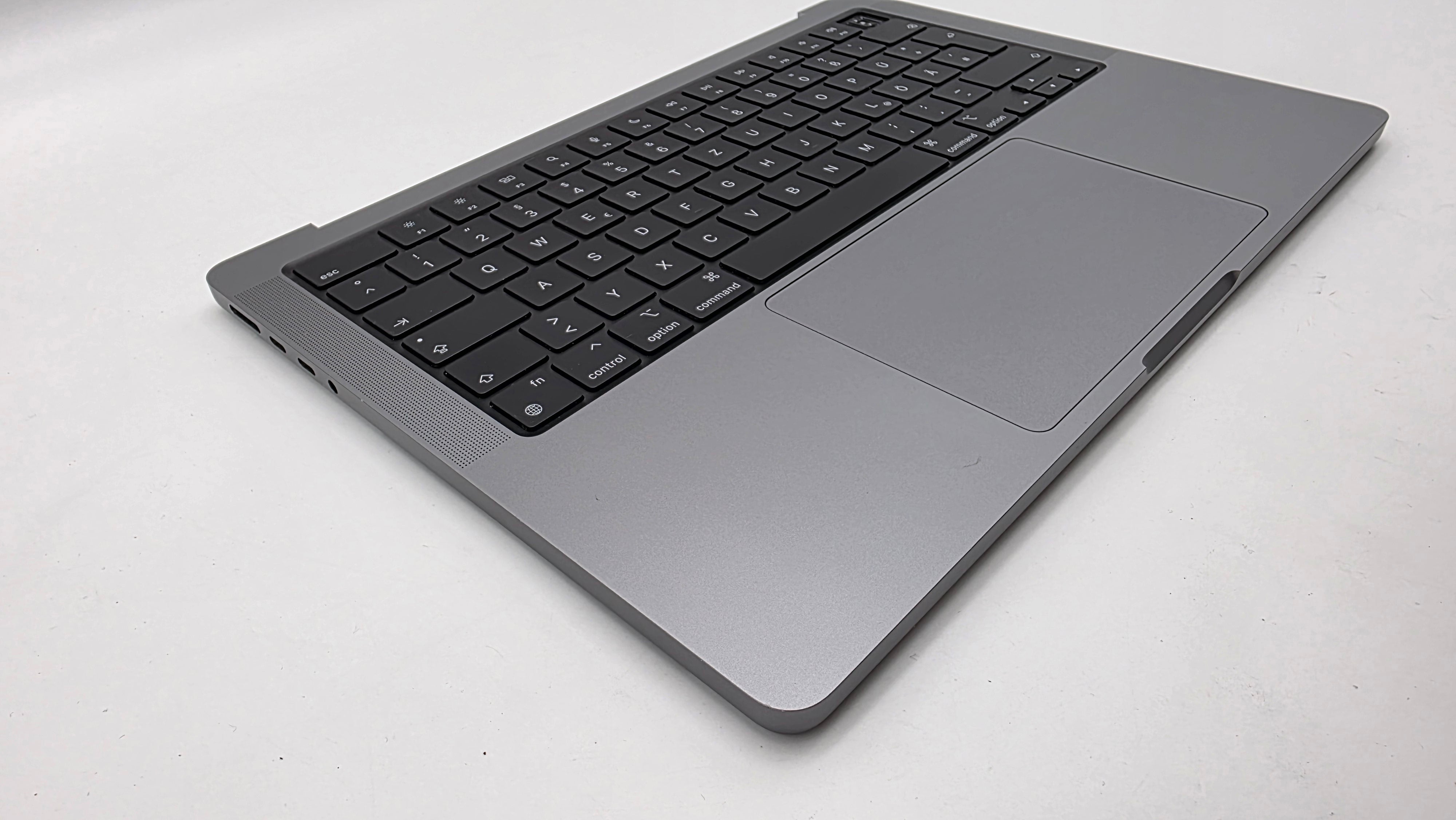 Macbook Pro 14" 2023 A2779 Topcase QWERTZ Tastatur Spacegrau #T943