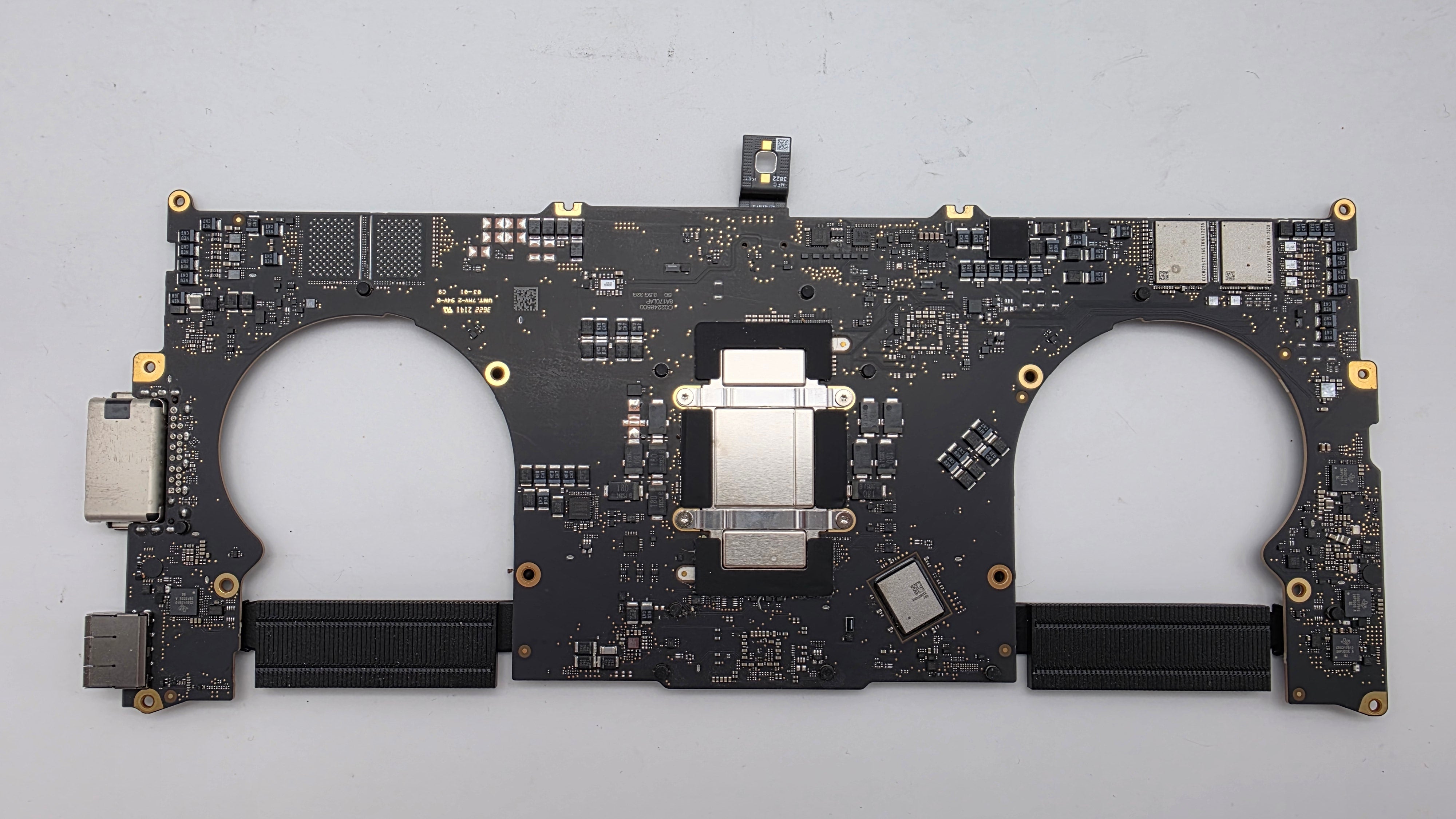 Macbook Pro 14" 2021 A2442 Mainboard Logicboard M1 32GB 14C GPU 820-02098-A
