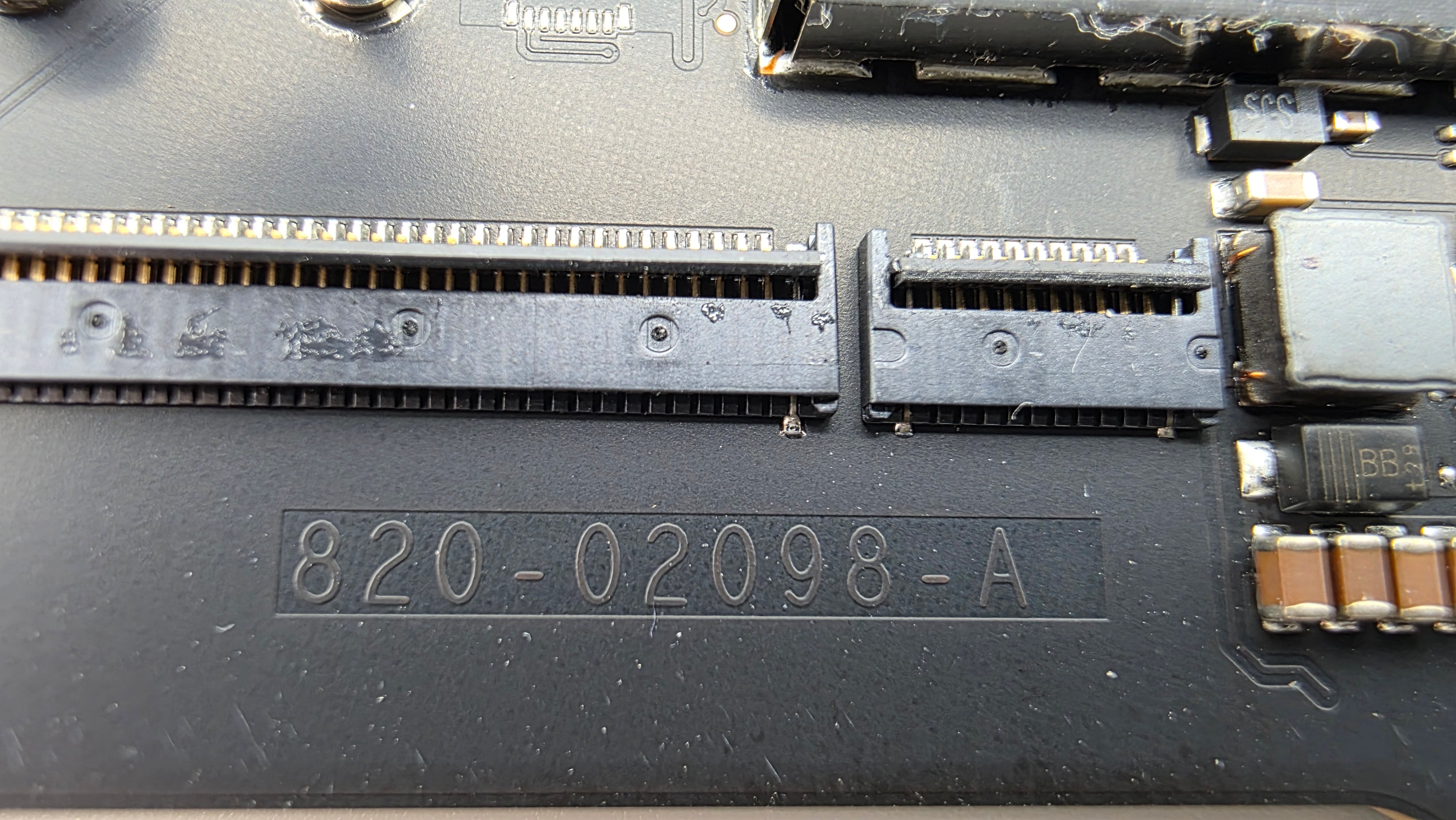 Macbook Pro 14" 2021 A2442 Mainboard Logicboard M1 32GB 14C GPU 820-02098-A
